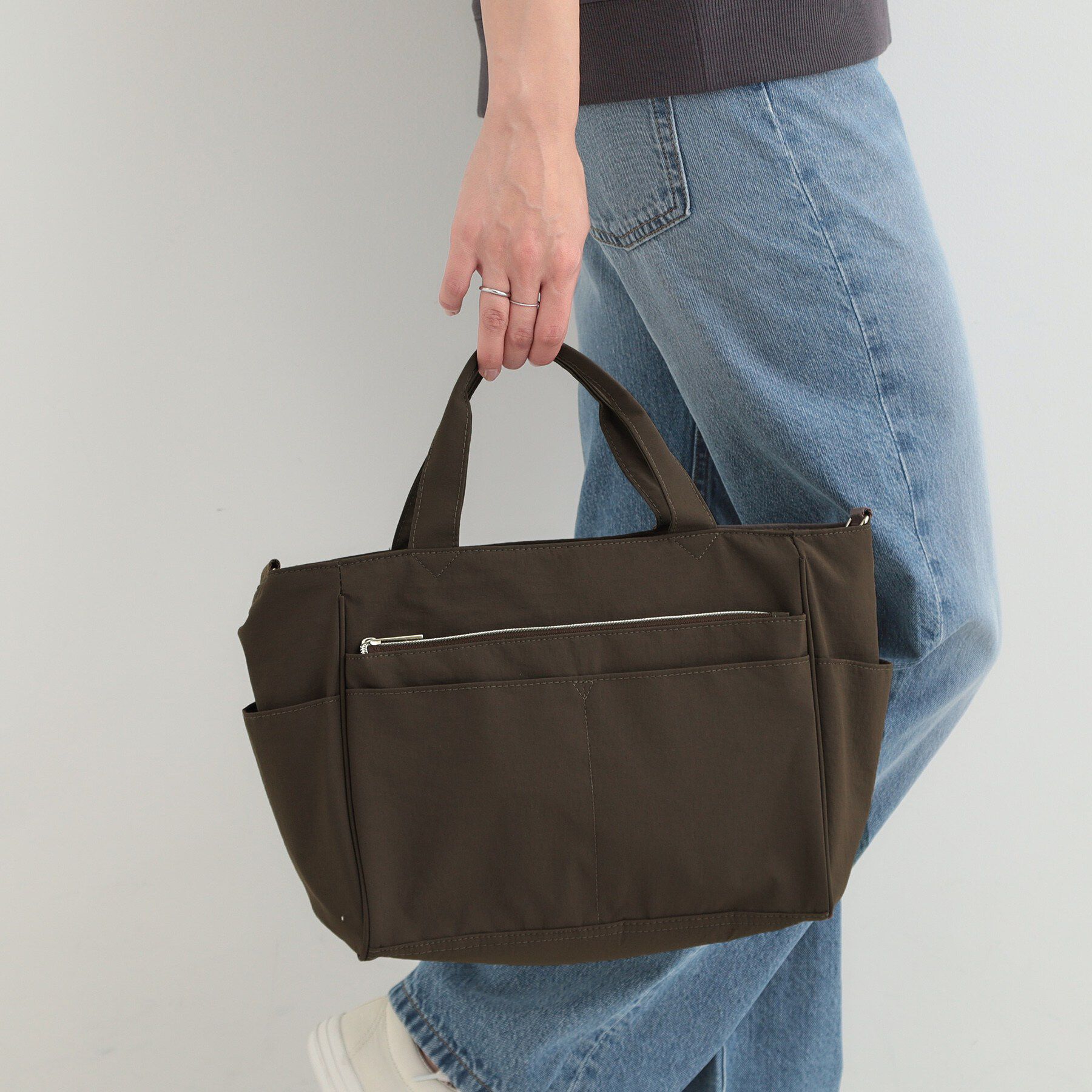 SHOO･LA･RUE「【撥水】12ポケットキャリーオントートバッグ」|トートバッグ|