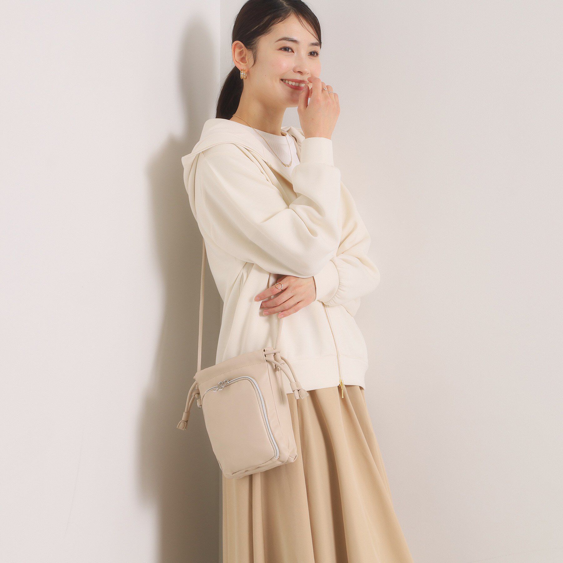 ITS&rsquo;DEMO「ポーチ付き巾着ミニショルダー」|ショルダー・メッセンジャー|