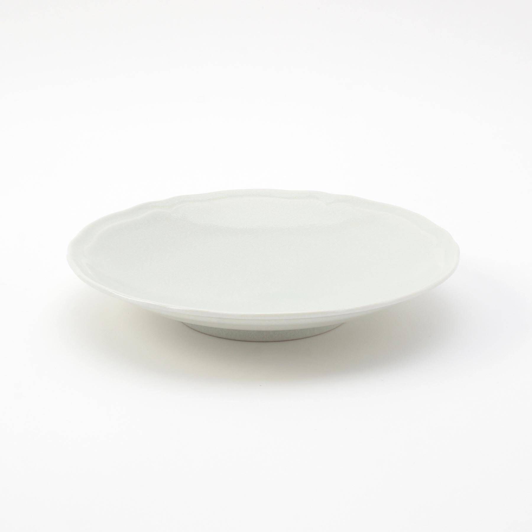 212 KITCHEN STORE「梨花 プレート 16.5cm WH」|食器・キッチングッズ|