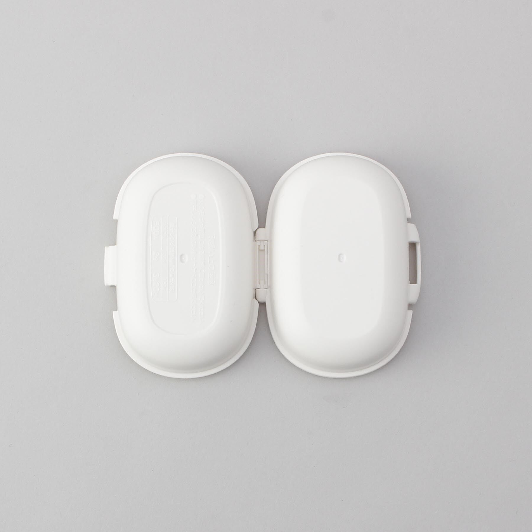 212 KITCHEN STORE「アーネスト おにぎりがう米わん WH」|食器・キッチングッズ|