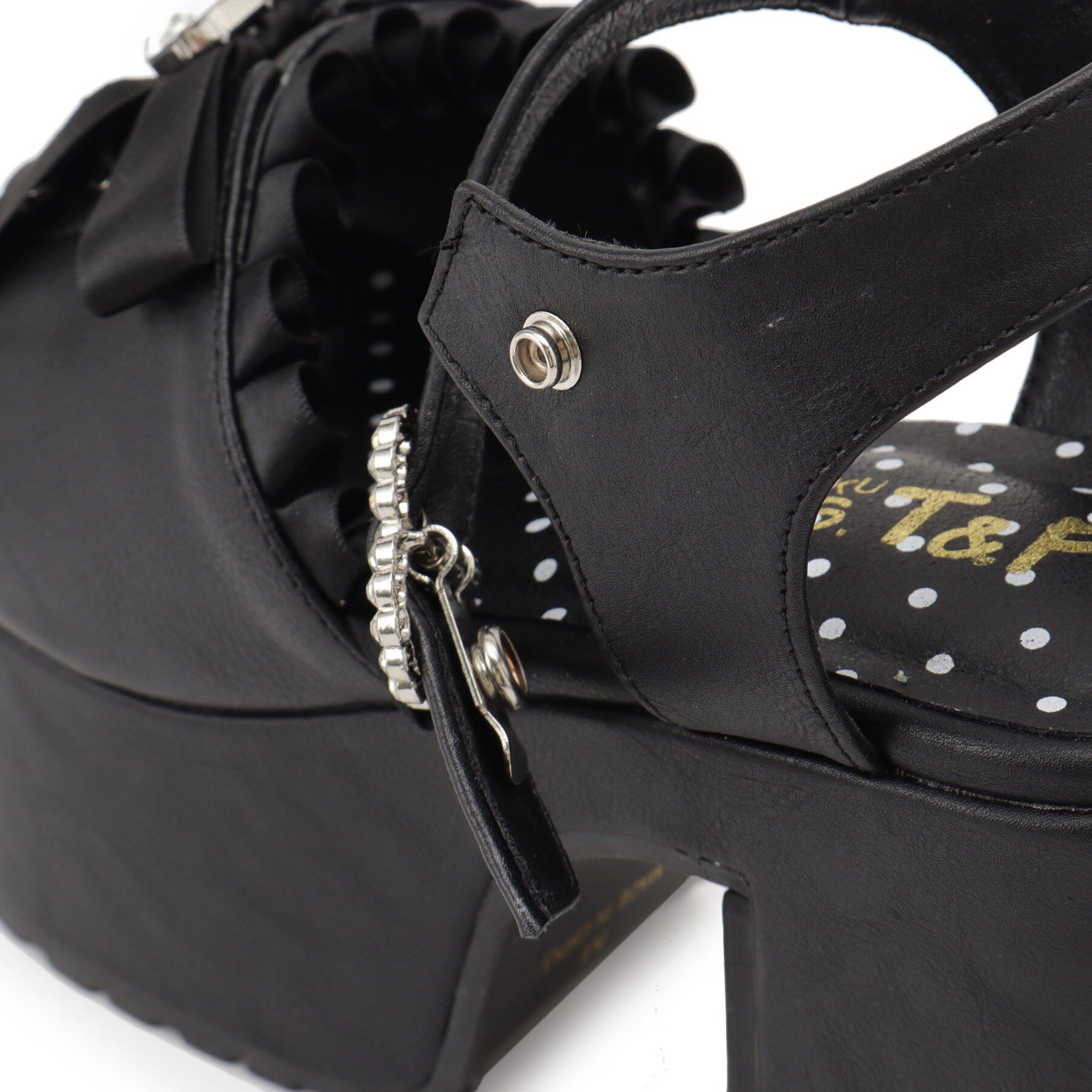 csT&P「地雷系 厚底リボンレースアップサンダル」|サンダル|