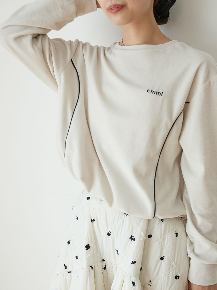emmi atelier「パイピングデザインベロアトップス」|Tシャツ・カットソー|IVR