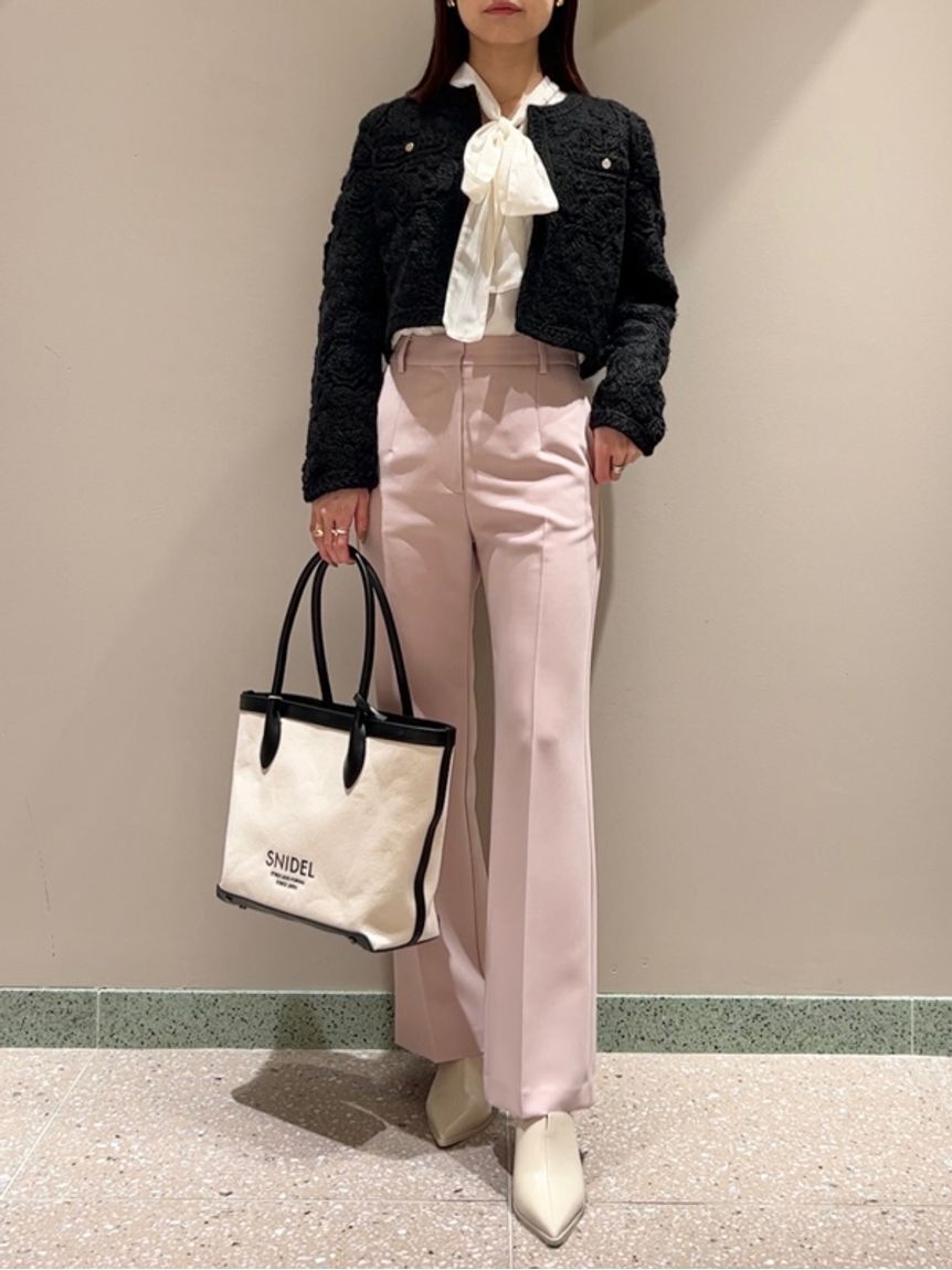 SNIDEL「美脚ストレッチパンツ」|チノ|