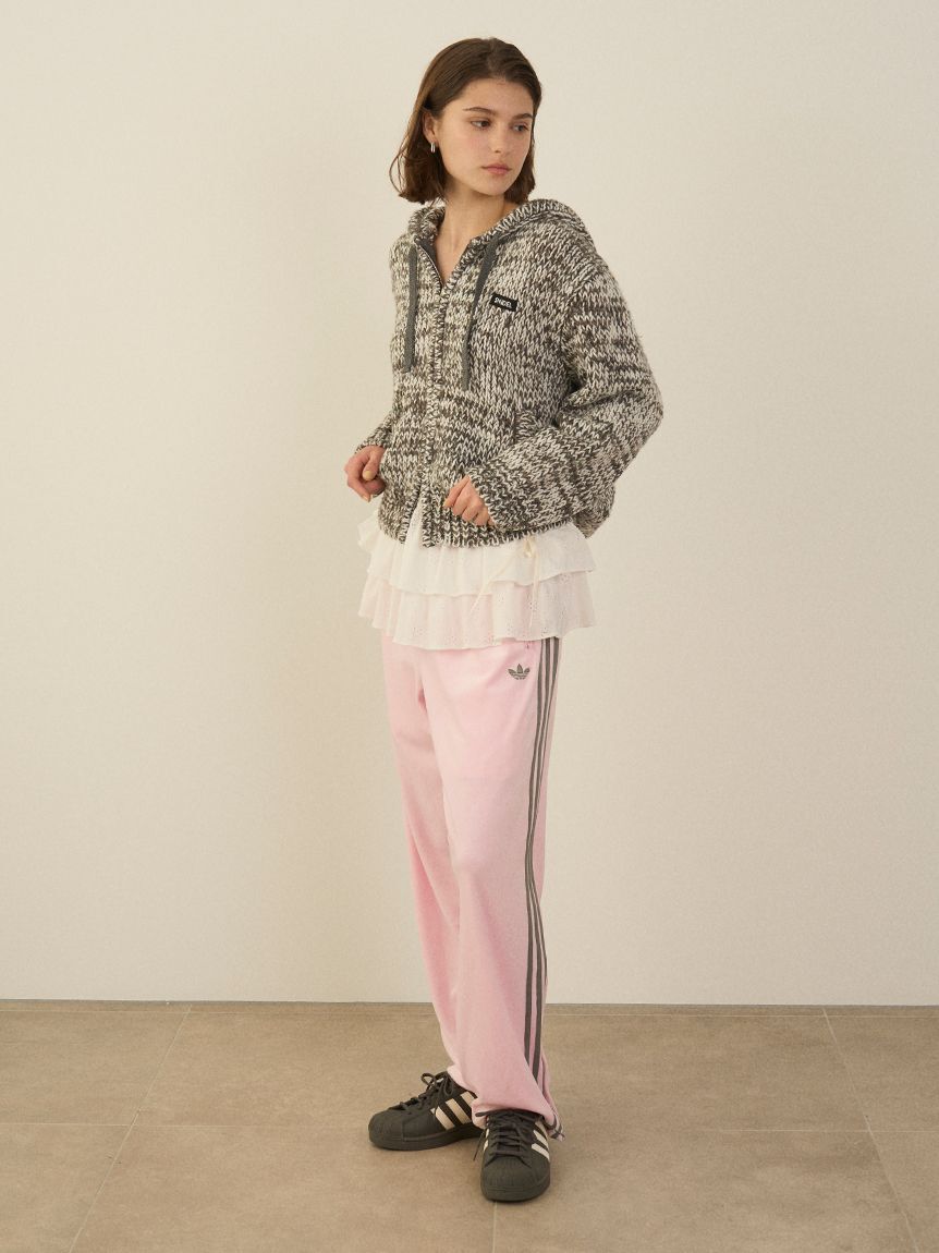 SNIDEL「【adidas Originals】FB TP VELOUR/ファイヤーバードトラックパンツベロア」|チノ|