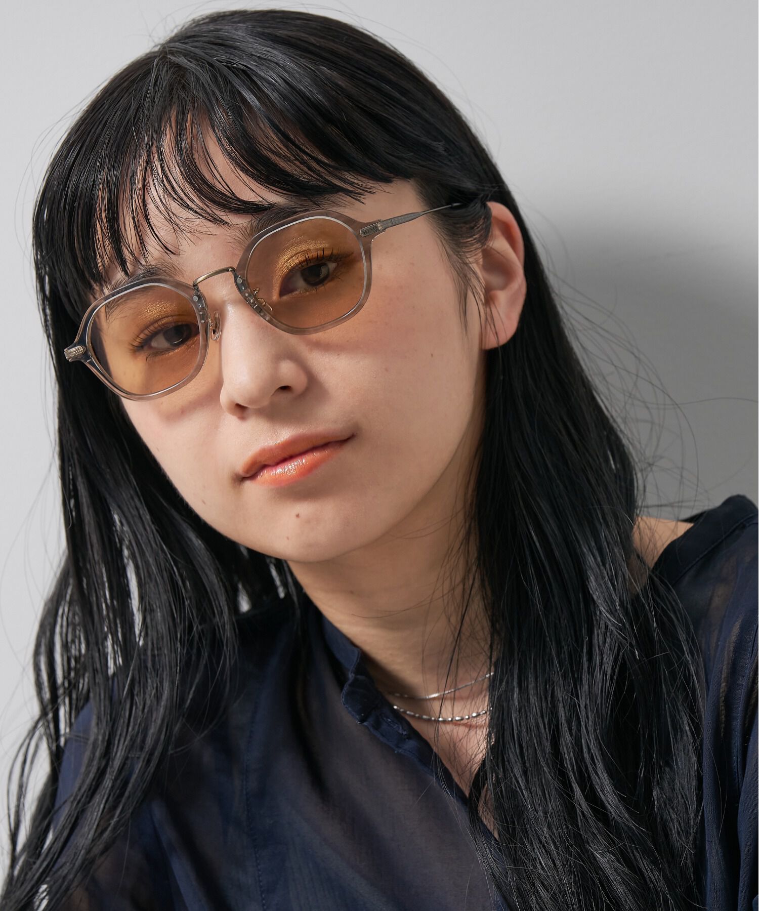  「ボストン型 調光サングラス｜紫外線対策｜レンズの色が変わるサングラス｜Zoff | UNITED ARROWS Wellness」|サングラス|