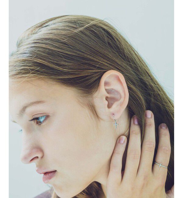 ete「PT900 クロス ダイヤモンド ピアス」|ピアス|