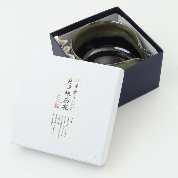 BACKYARD FAMILY「藍花 茶碗 通販 片口 抹茶碗 抹茶茶碗 手づくり片口抹茶碗 抹茶 お茶 お抹茶 道具 茶器 小鉢」|食器・キッチングッズ|