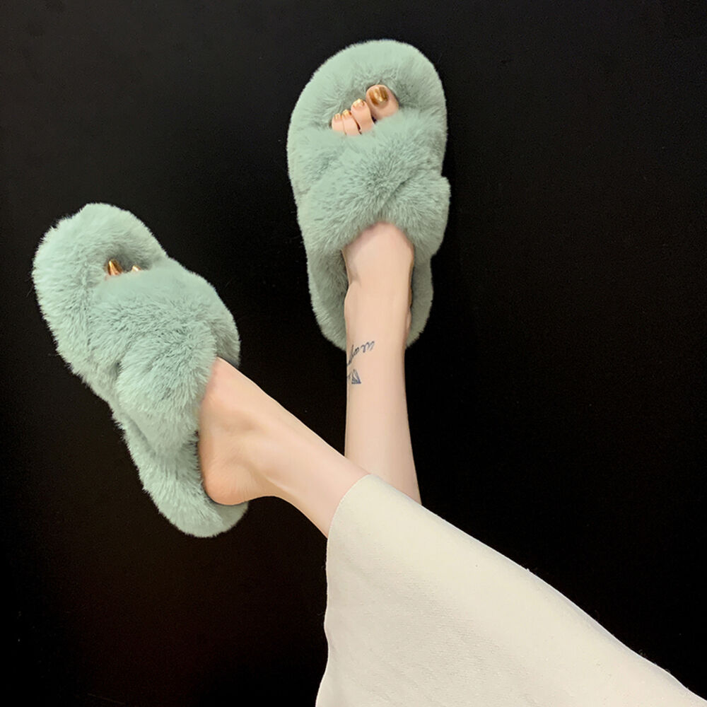 BACKYARD FAMILY「スリッパ おしゃれ 冬用 通販 ルームシューズ 冬 フェイク ファー レディース もこもこ」|ルームシューズ|ブルー1