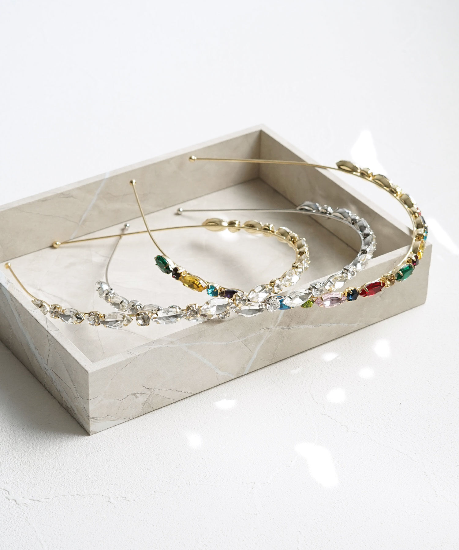 BACKYARD FAMILY「Rora カチューシャ キッズ 通販 ルビー 髪飾り 髪留め 髪どめ ヘアアクセサリー ヘアバンド」|その他|