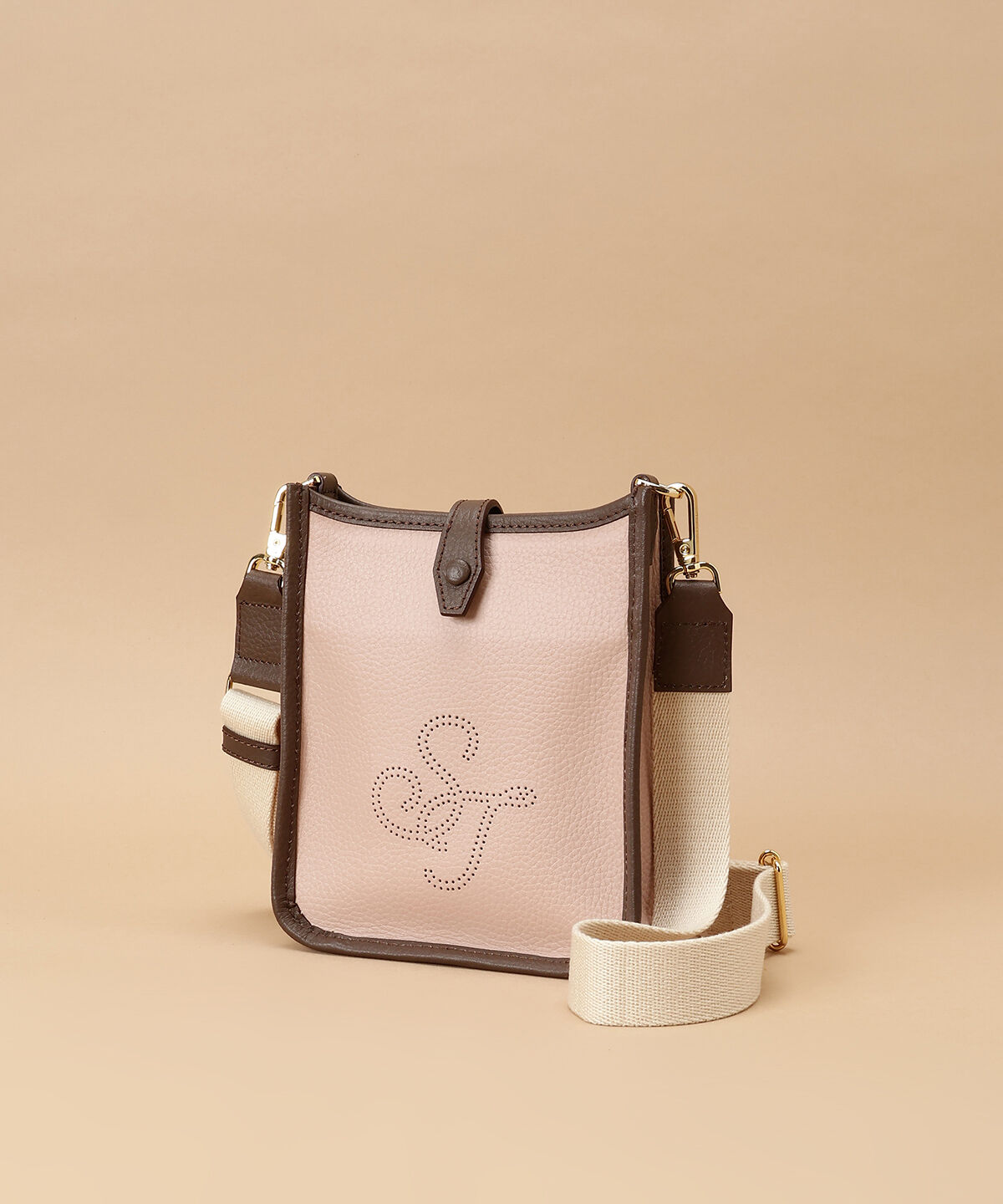 Samantha Thavasa「パンチングデザイン スクエアショルダーバッグ」|ショルダー・メッセンジャー|