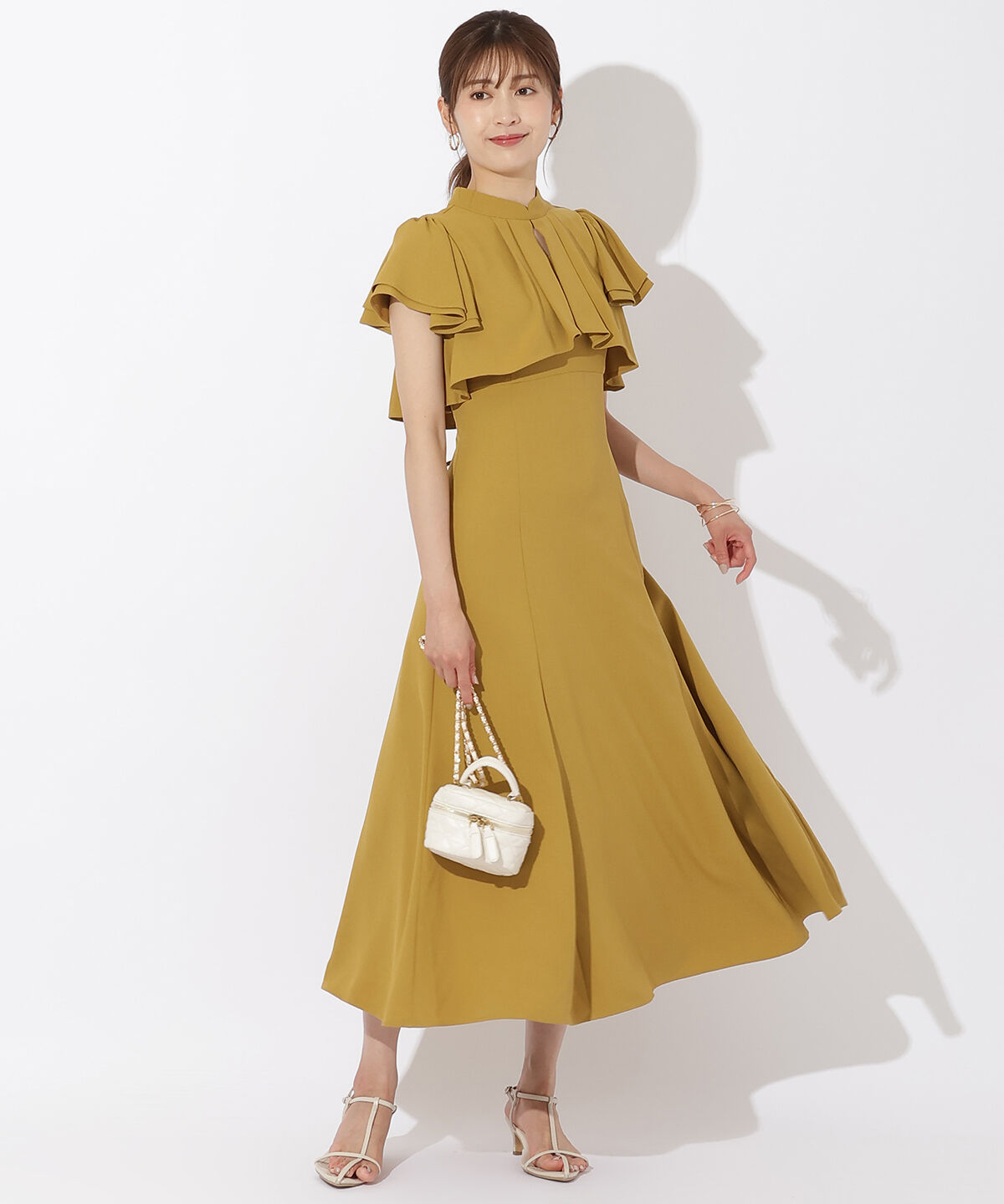 アンドクチュール「フリルケープ風ワンピース」|ワンピース|