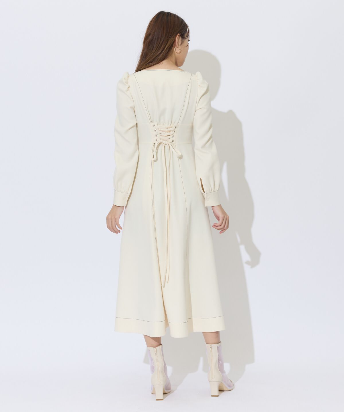 アンドクチュール「デコルテあき配色ステッチワンピース」|ワンピース|