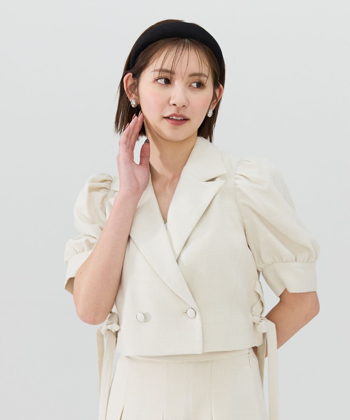 REDYAZEL「サイドレースアップ半袖ショートジャケット」|テーラードジャケット|