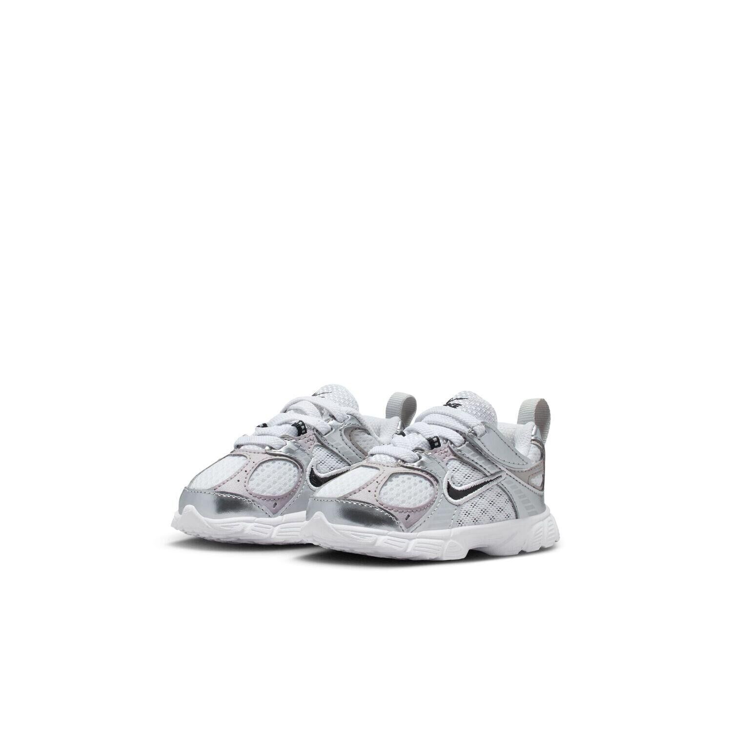 NIKE「【NIKE】12-16V5 RNR (TD)」|スニーカー|