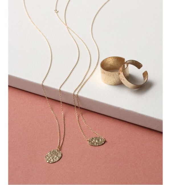 Lilas by Spick&Span「10mmオーバルテクスチャーモチーフ50cmネックレス K10」|ネックレス|