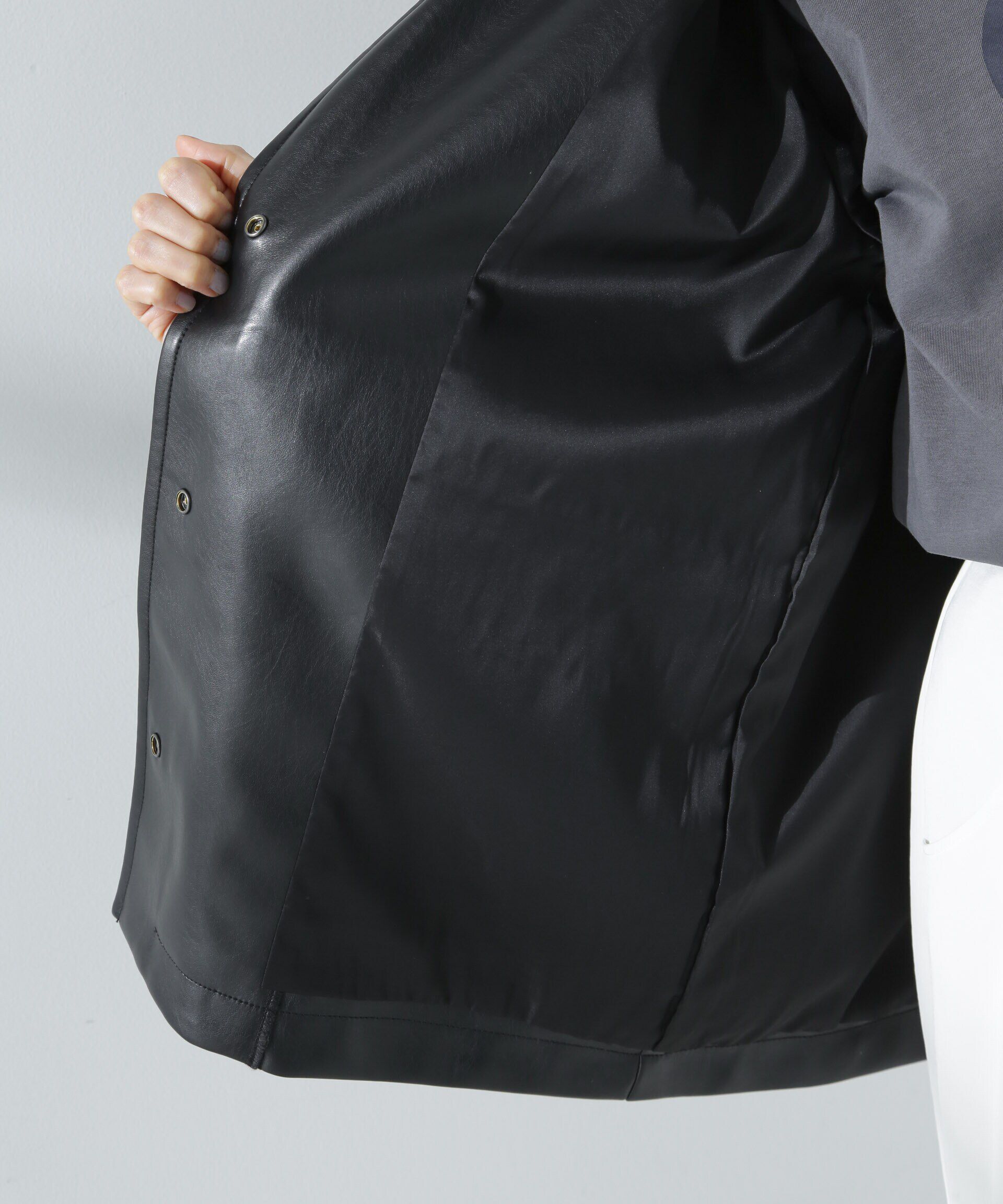 nano･universe「フェイクレザーシャツジャケット」|ブルゾン・スタジャン|