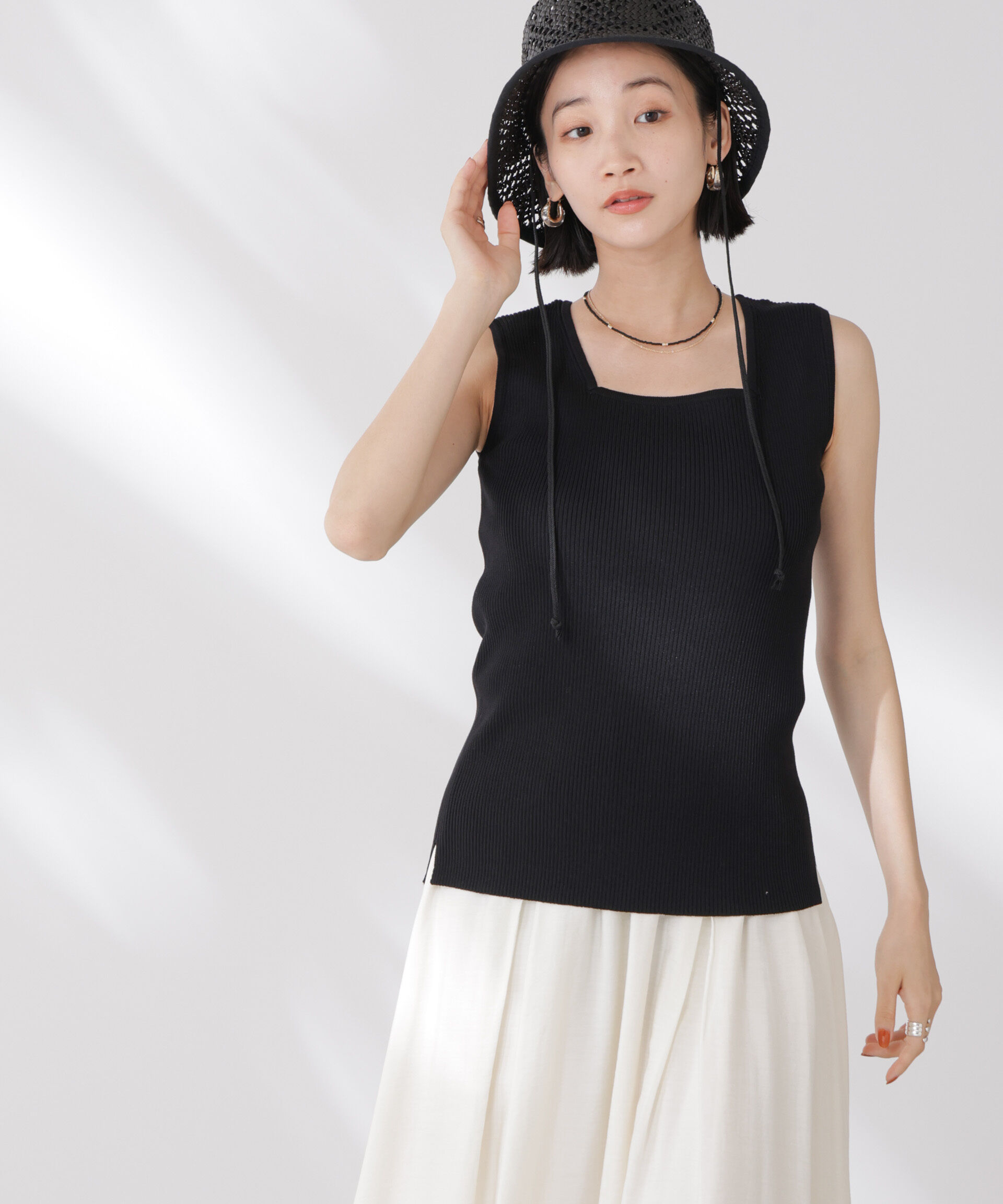 nano･universe「前後2wayスクエア＆クルーネックリブニットタンクトップ」|ニット・セーター|