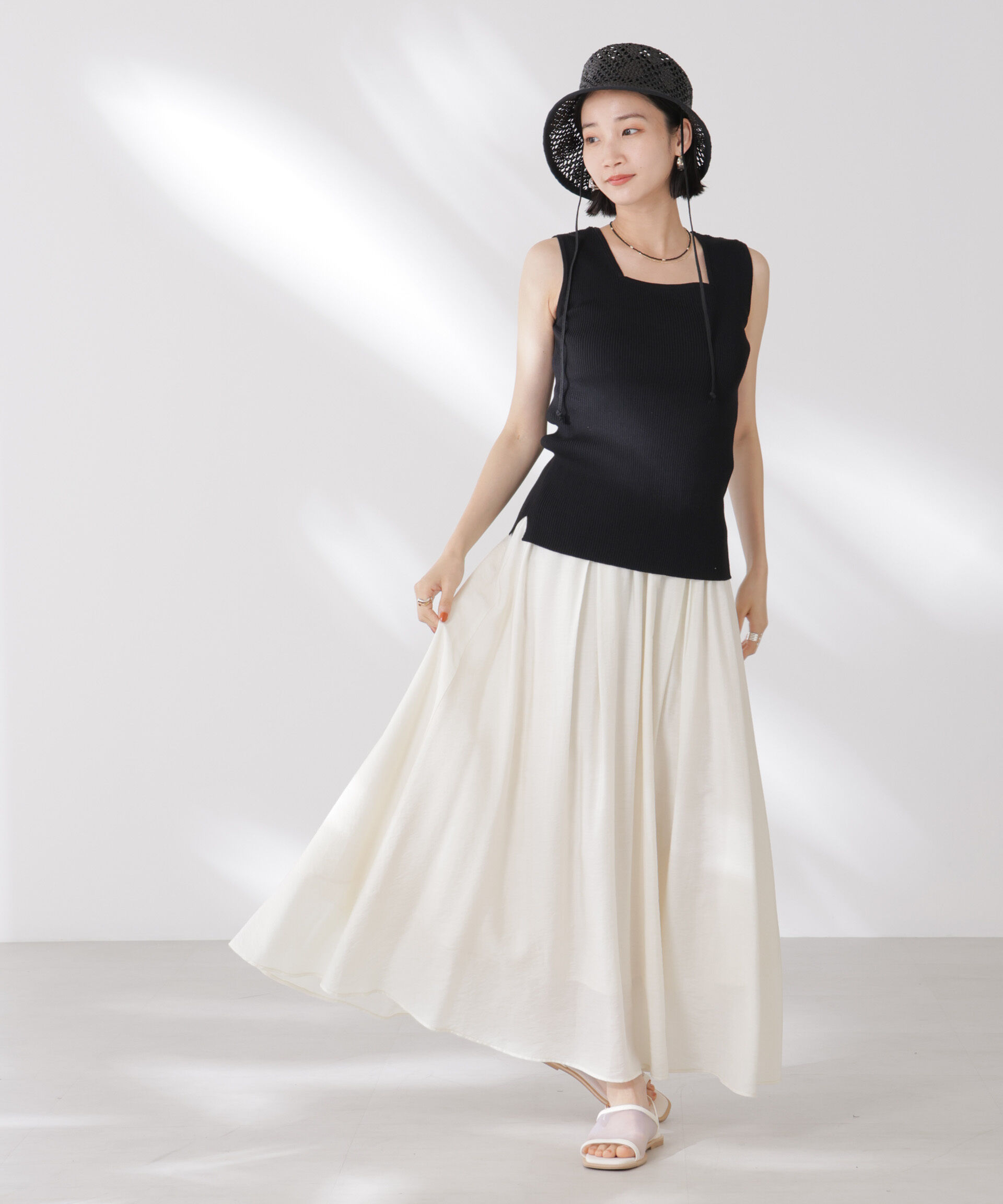 nano･universe「前後2wayスクエア＆クルーネックリブニットタンクトップ」|ニット・セーター|