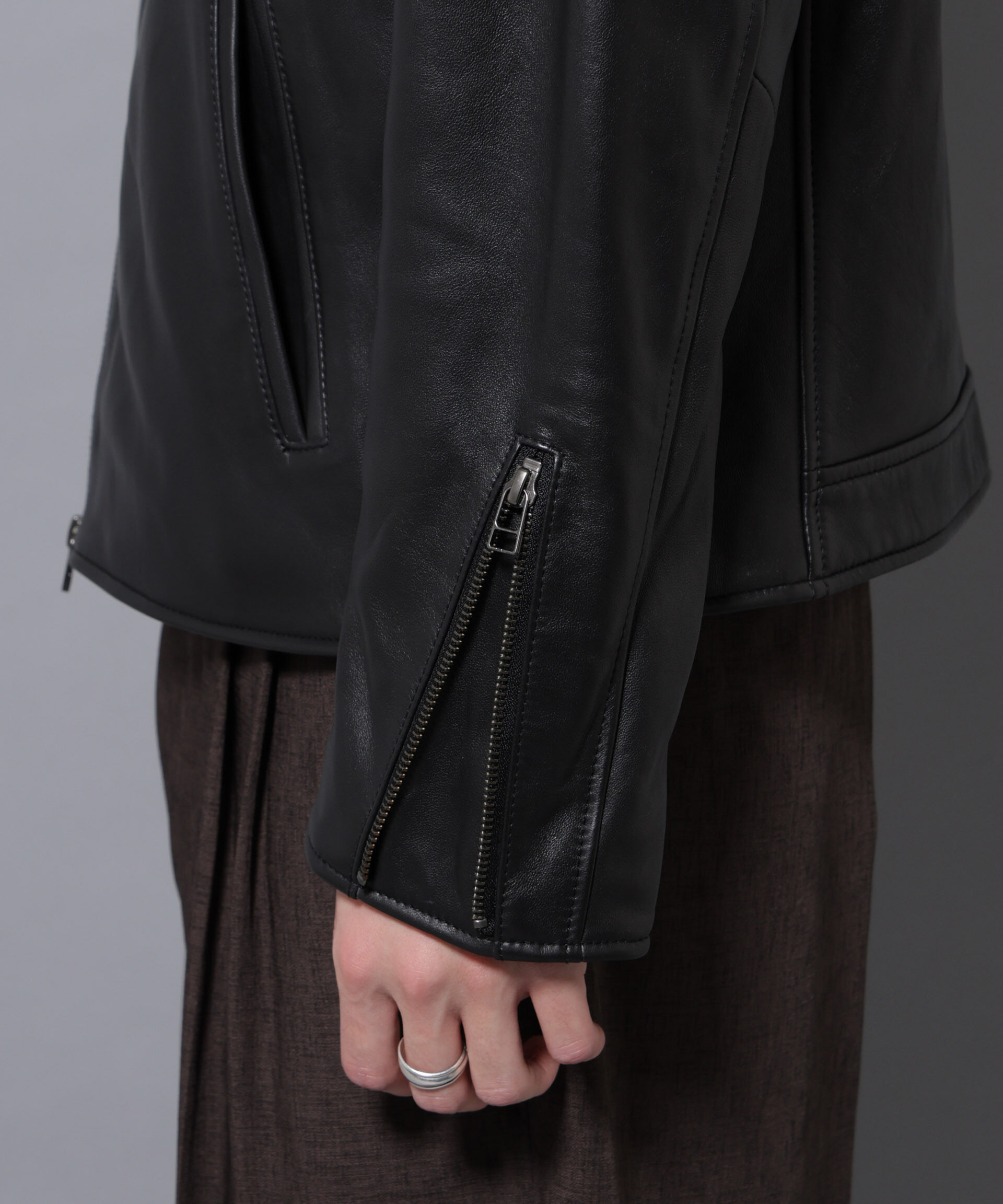 nano･universe「バンドカラーレザーシングルライダースジャケット」|ライダースジャケット|