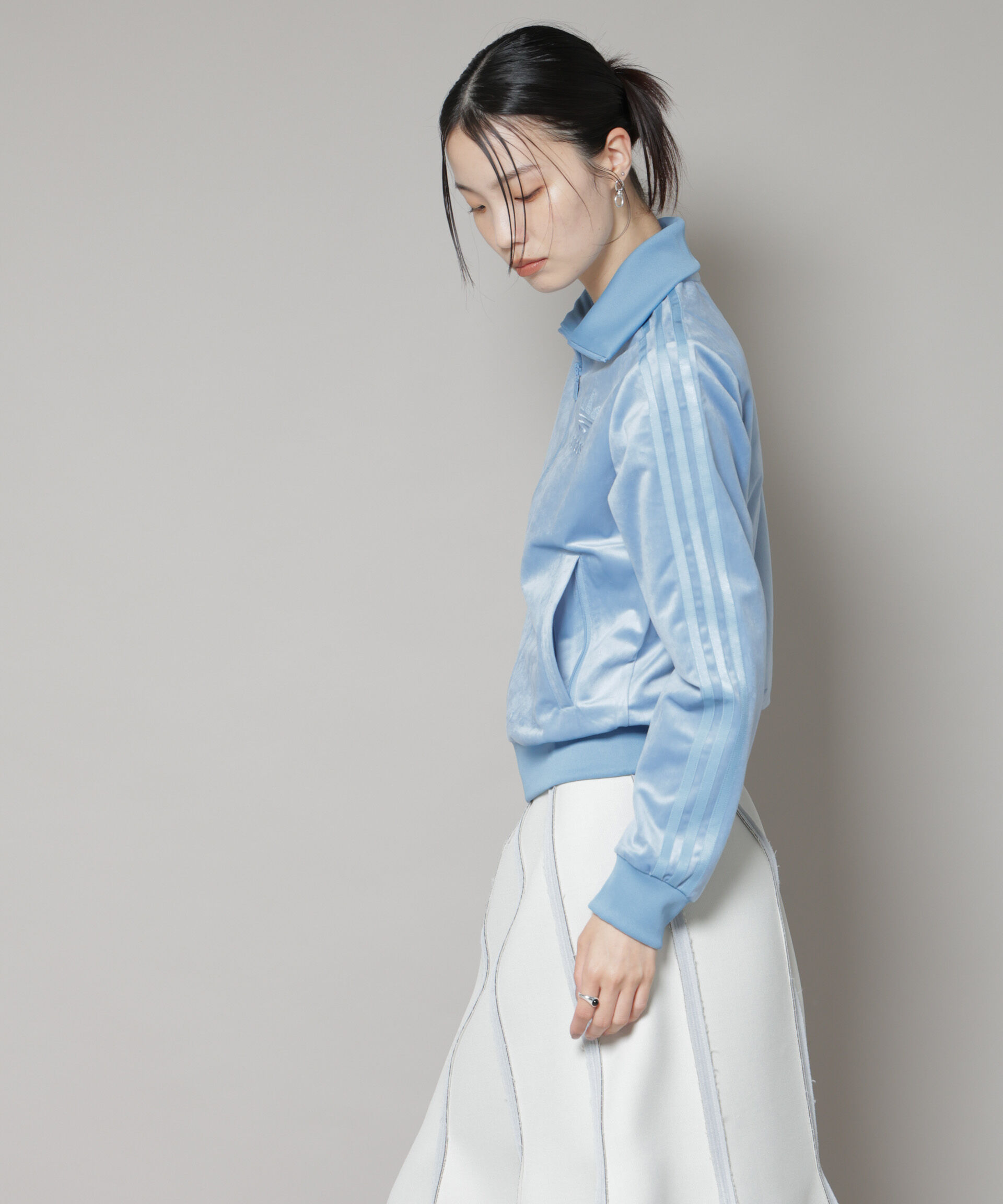 nano･universe「adidas/VELVET TRACK JAKET ASH BLUE」|テーラードジャケット|