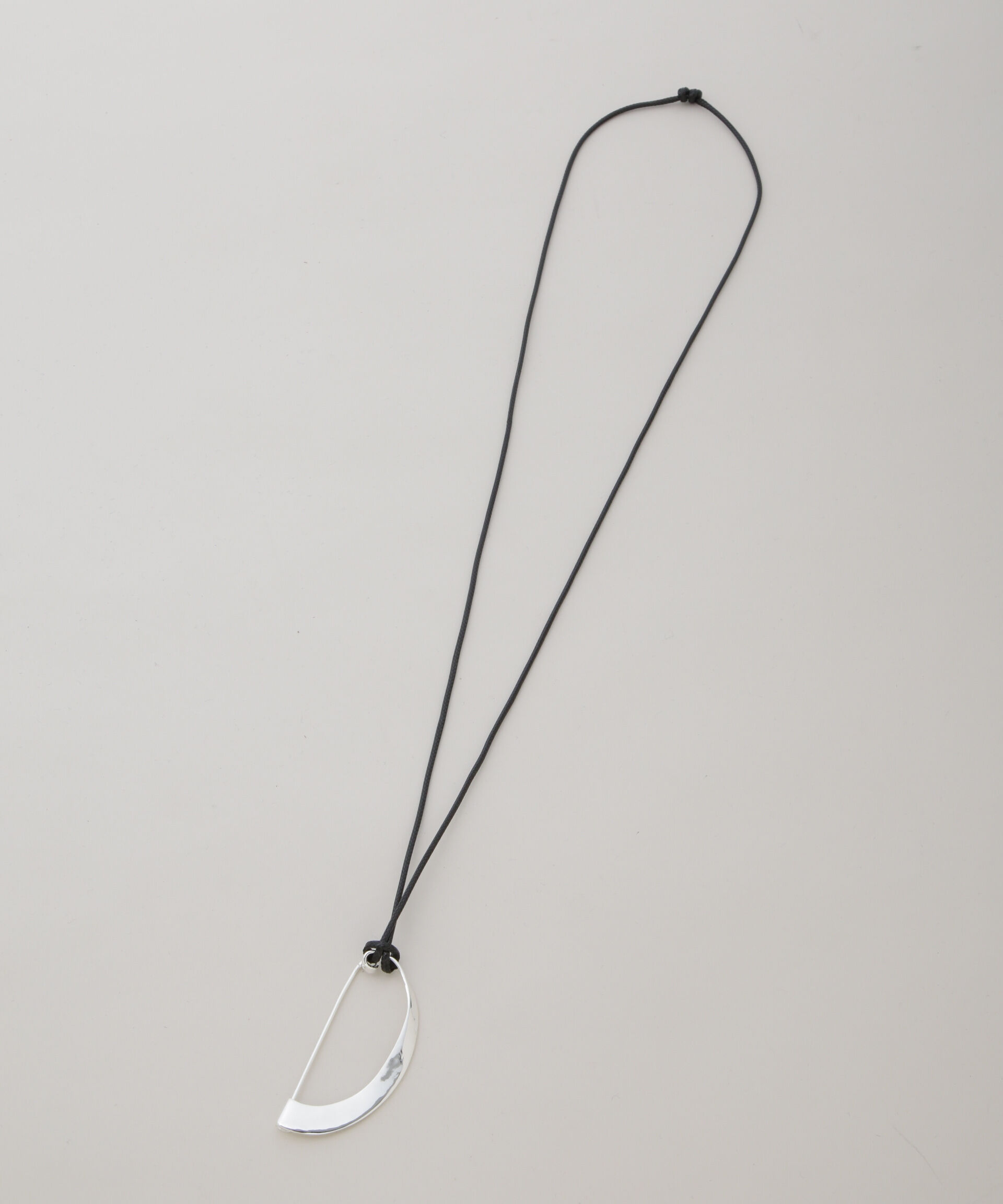 nano･universe「JAMIRAY/MODERN CURVE PIN NK」|ネックレス|