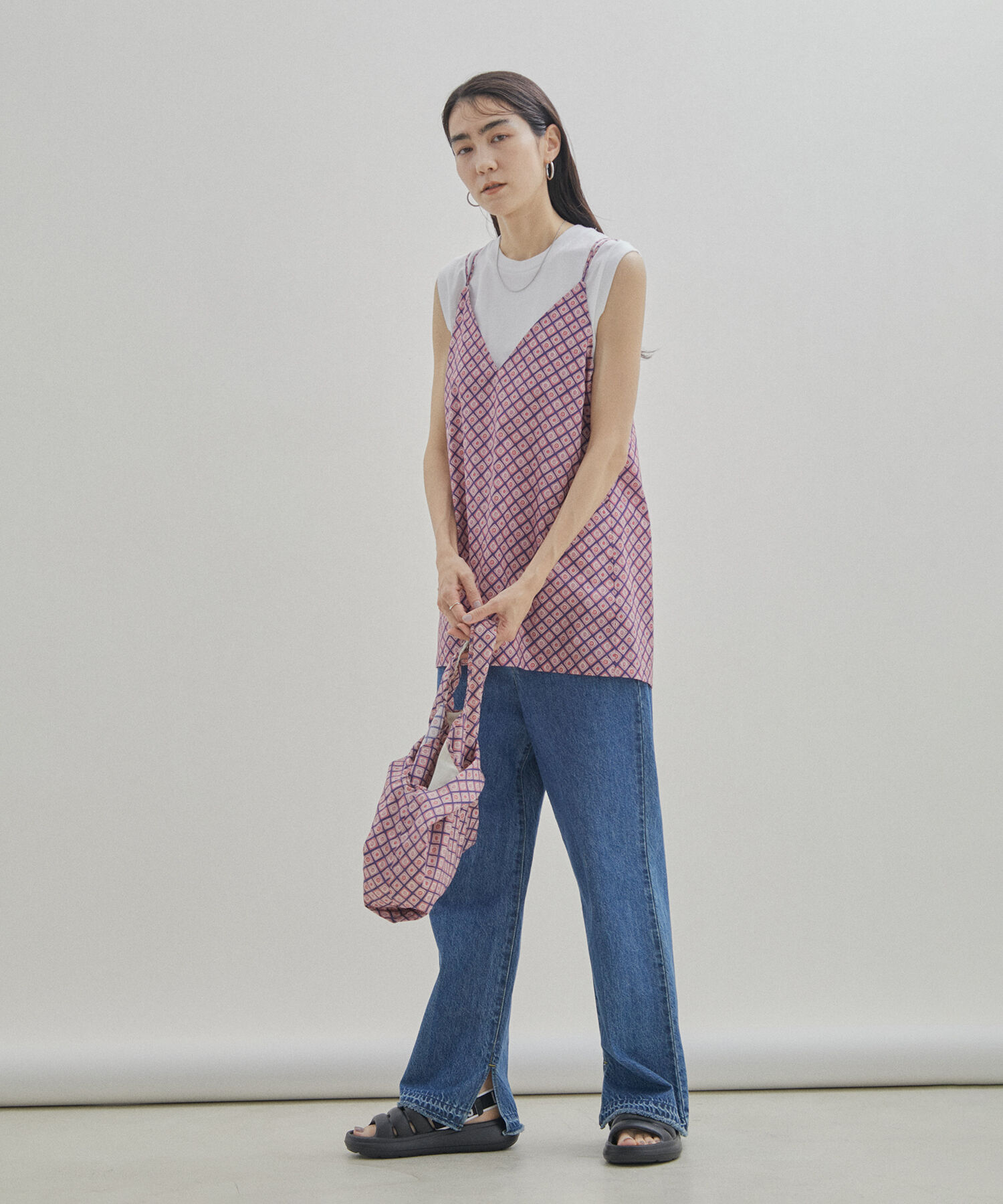 SALON adam et rope'「【LIBERTY】【セットアップ対応・洗える】リバティプリントバックスリットキャミソール」|キャミソール|