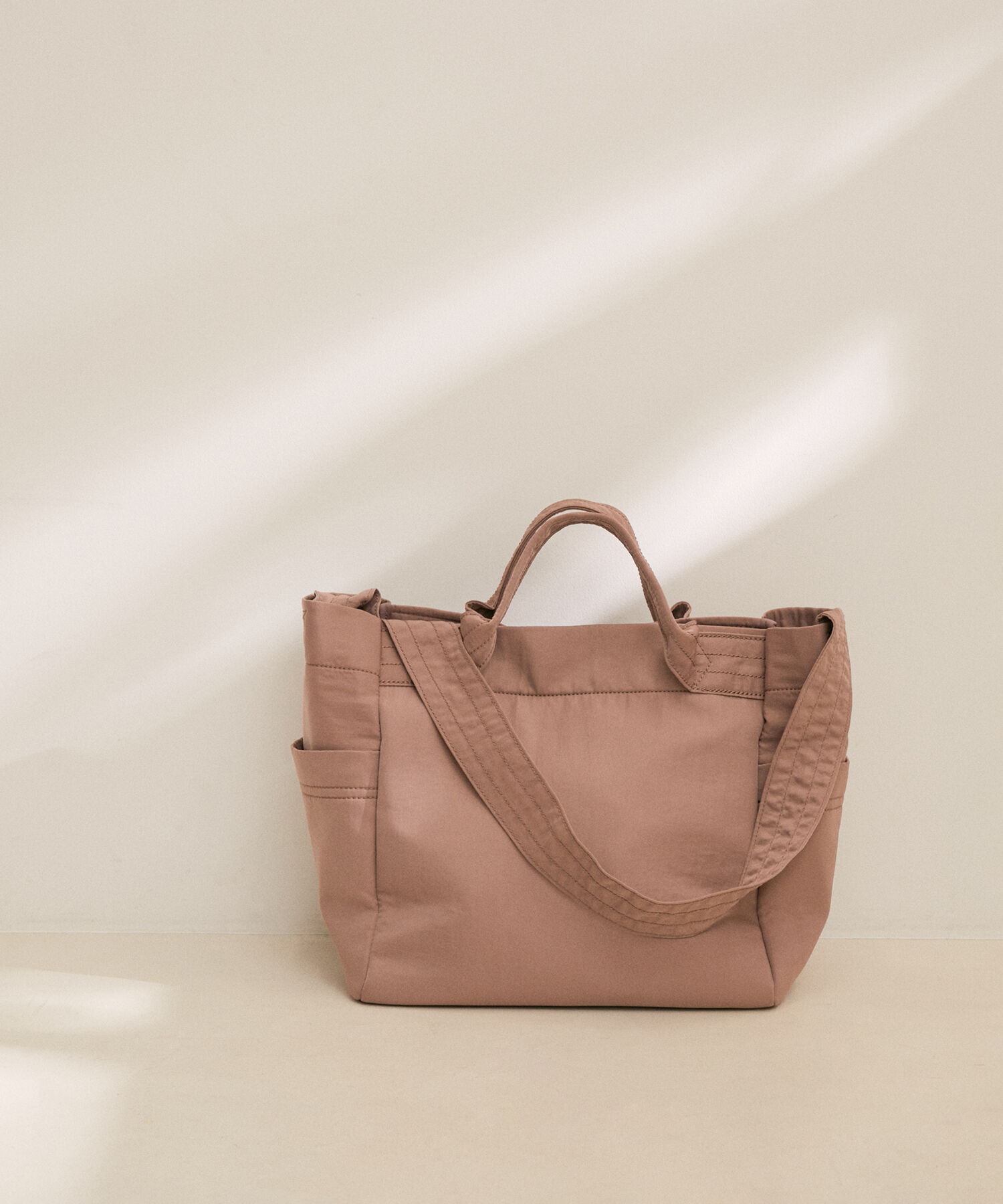 SALON adam et rope'「【WEB限定】[ユニセックスで使える・撥水加工]ナイロンマルチウェイトート+保冷バッグセット」|トートバッグ|