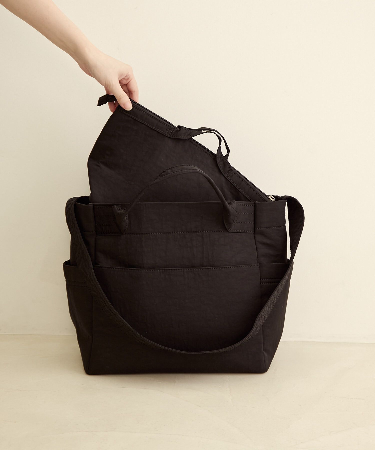 SALON adam et rope'「【WEB限定】[ユニセックスで使える・撥水加工]ナイロンマルチウェイトート+保冷バッグセット」|トートバッグ|