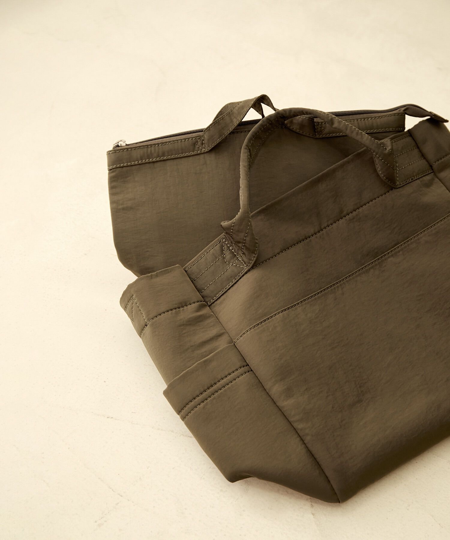 SALON adam et rope'「【WEB限定】[ユニセックスで使える・撥水加工]ナイロンマルチウェイトート+保冷バッグセット」|トートバッグ|