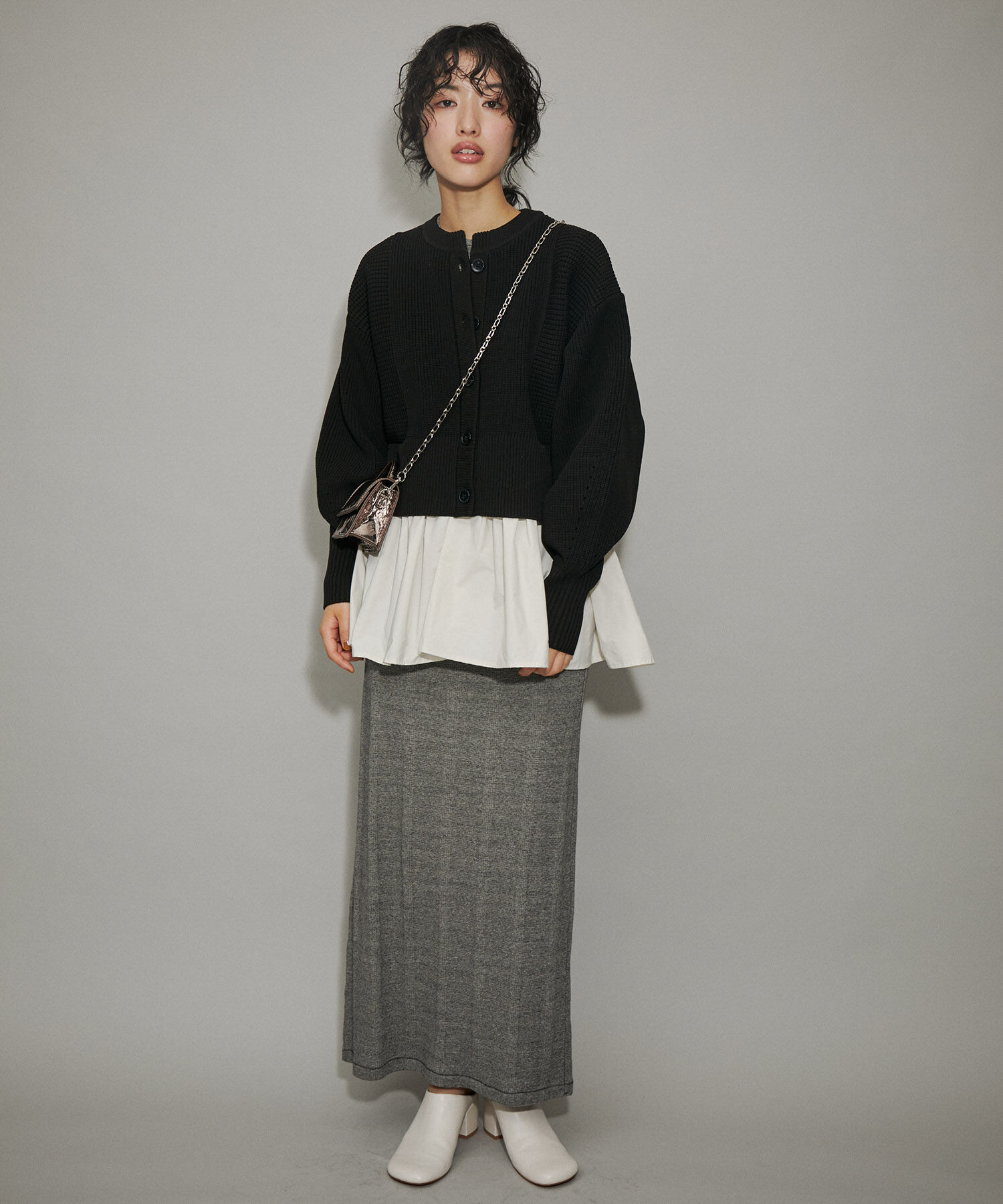 ADAM ET ROPE'「【サステナブル・WEB限定】ペプラムコンビニットカーディガン」|カーディガン|