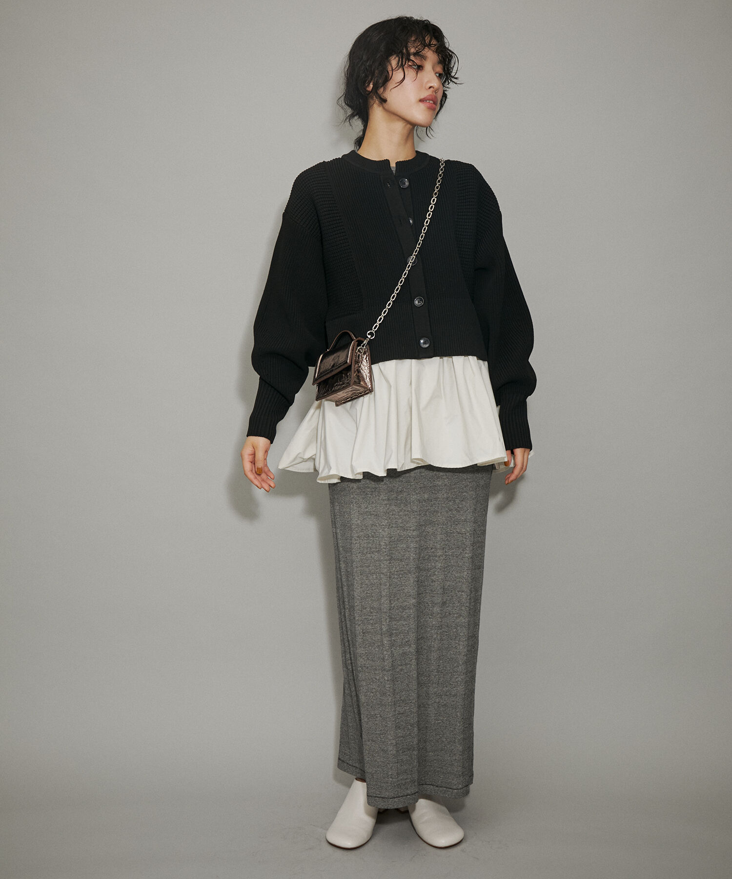 ADAM ET ROPE'「【サステナブル・WEB限定】ペプラムコンビニットカーディガン」|カーディガン|