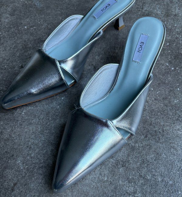  「デザインカットパンプス」|その他|