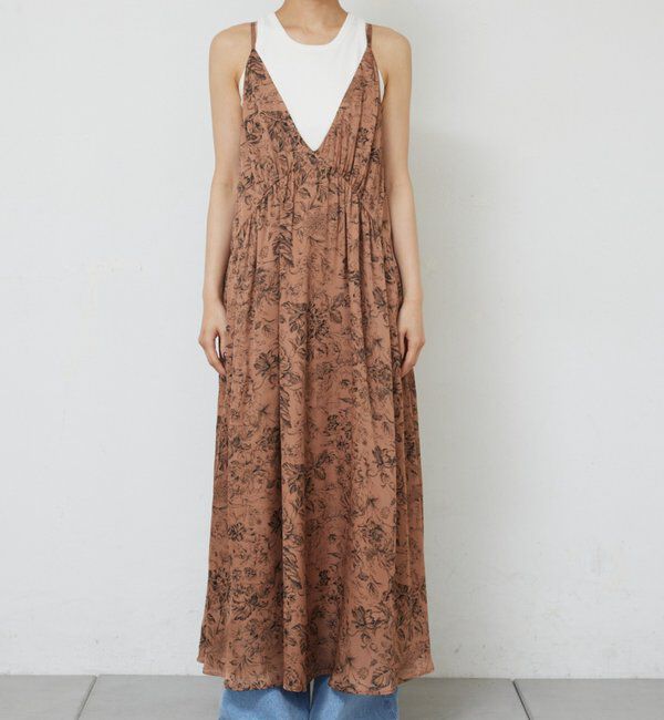  「ボタニカルサテンディープVキャミワンピース」|ワンピース|