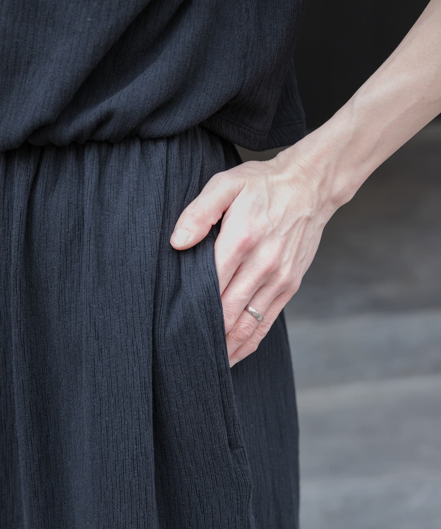 URBAN RESEARCH DOORS「FORK&SPOON　バックレイヤードカットソーワンピース」|ワンピース|