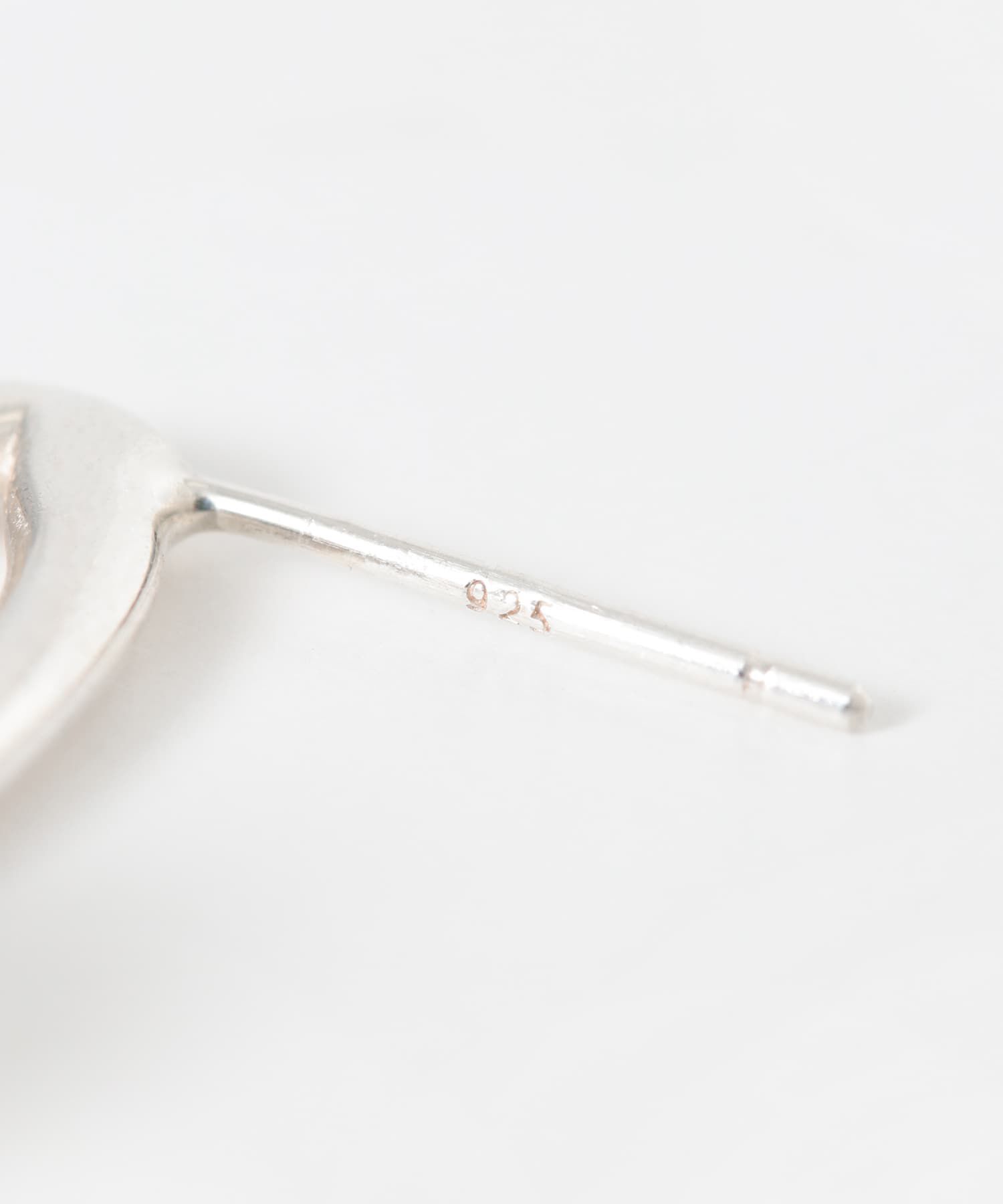 SMELLY「SMELLY so&rsquo;　pearl drop pierce」|ピアス|