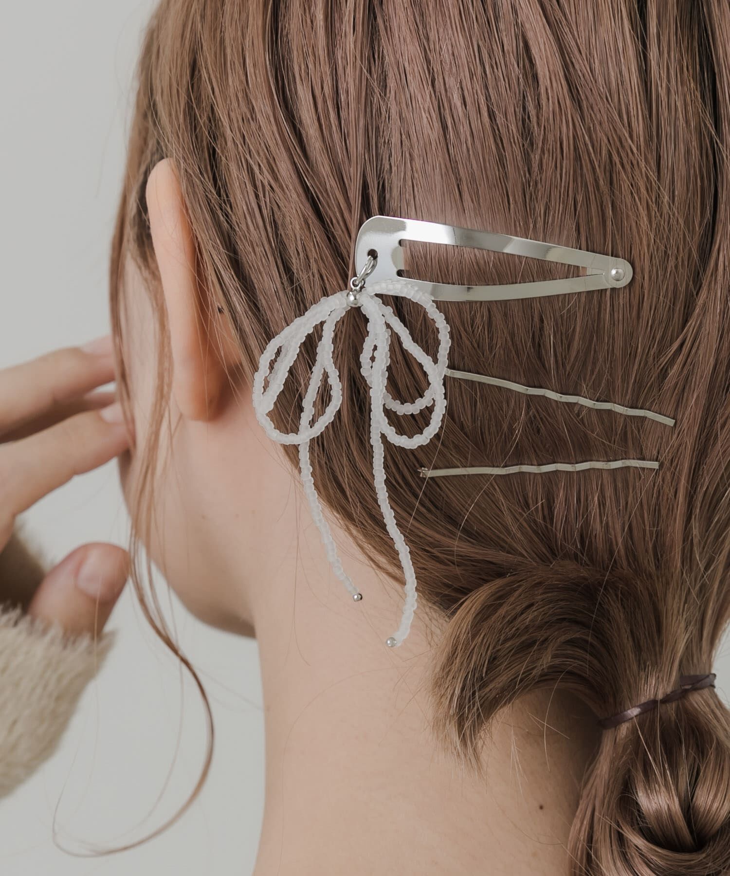 SMELLY「ガラスビーズリボン3セットピン」|その他|