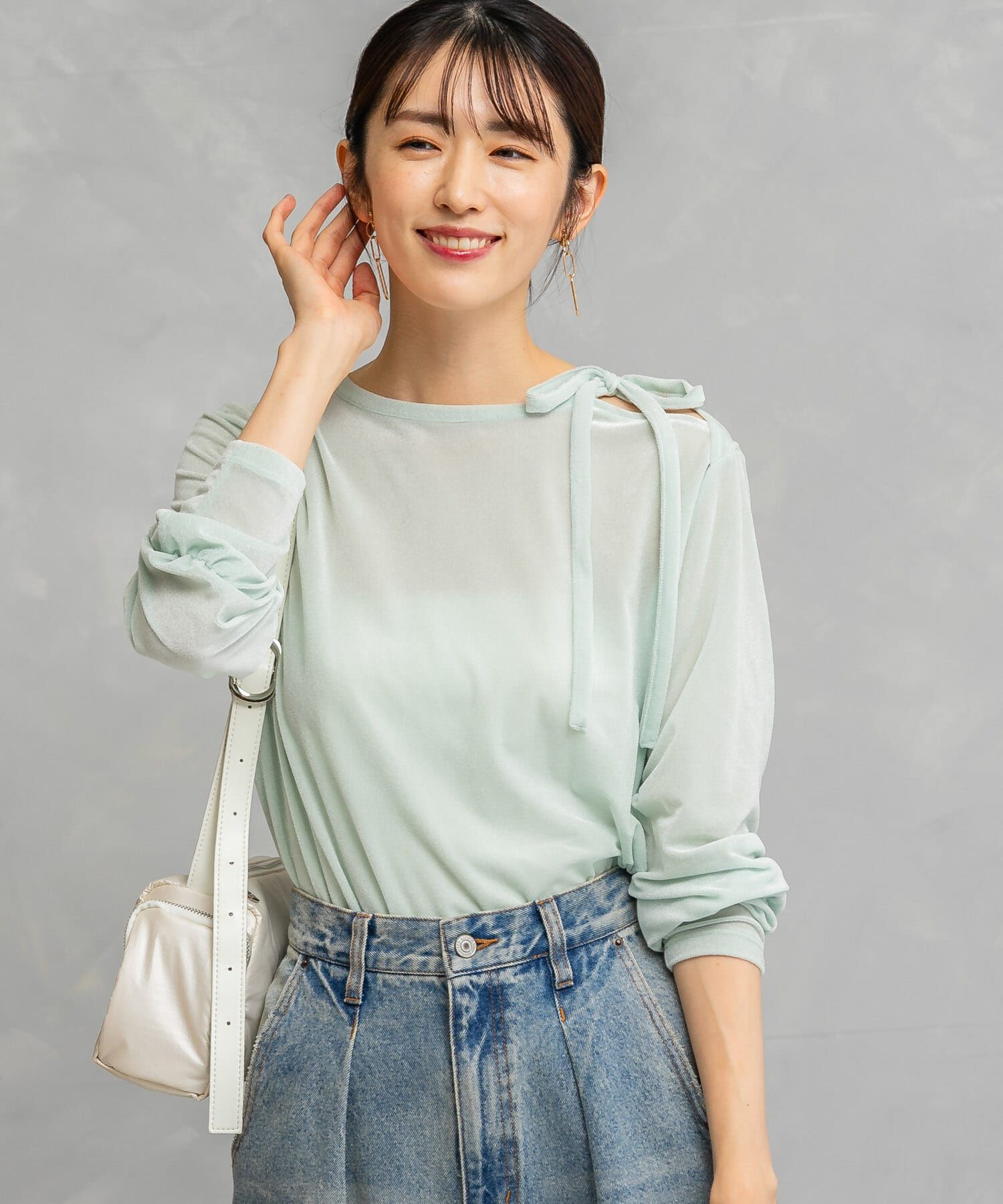 URBAN RESEARCH ROSSO「シアーベロアスリットデザインカットソー」|Tシャツ・カットソー|グリーン系その他