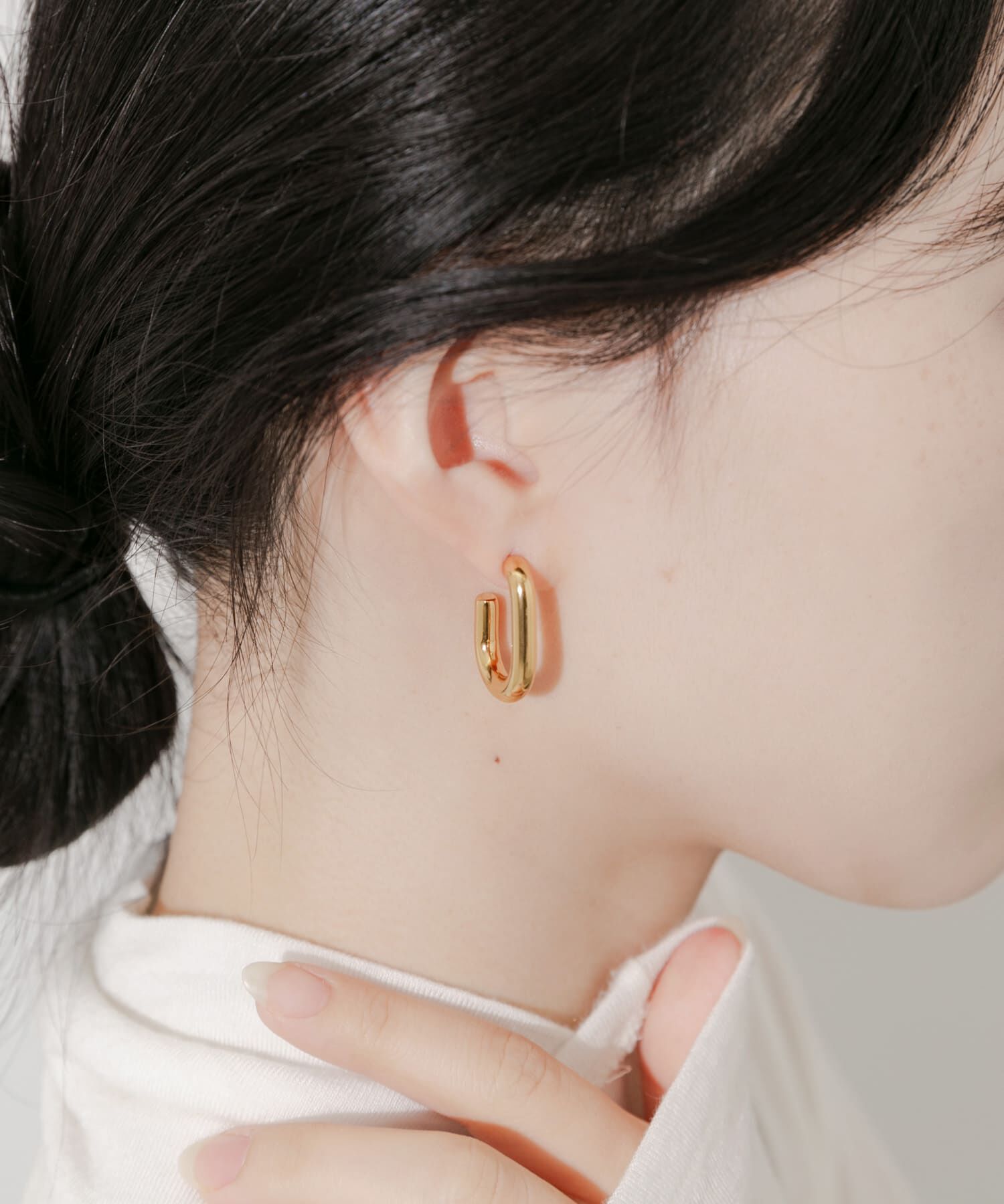 SMELLY「ステンレスカーブラインピアス」|ピアス|