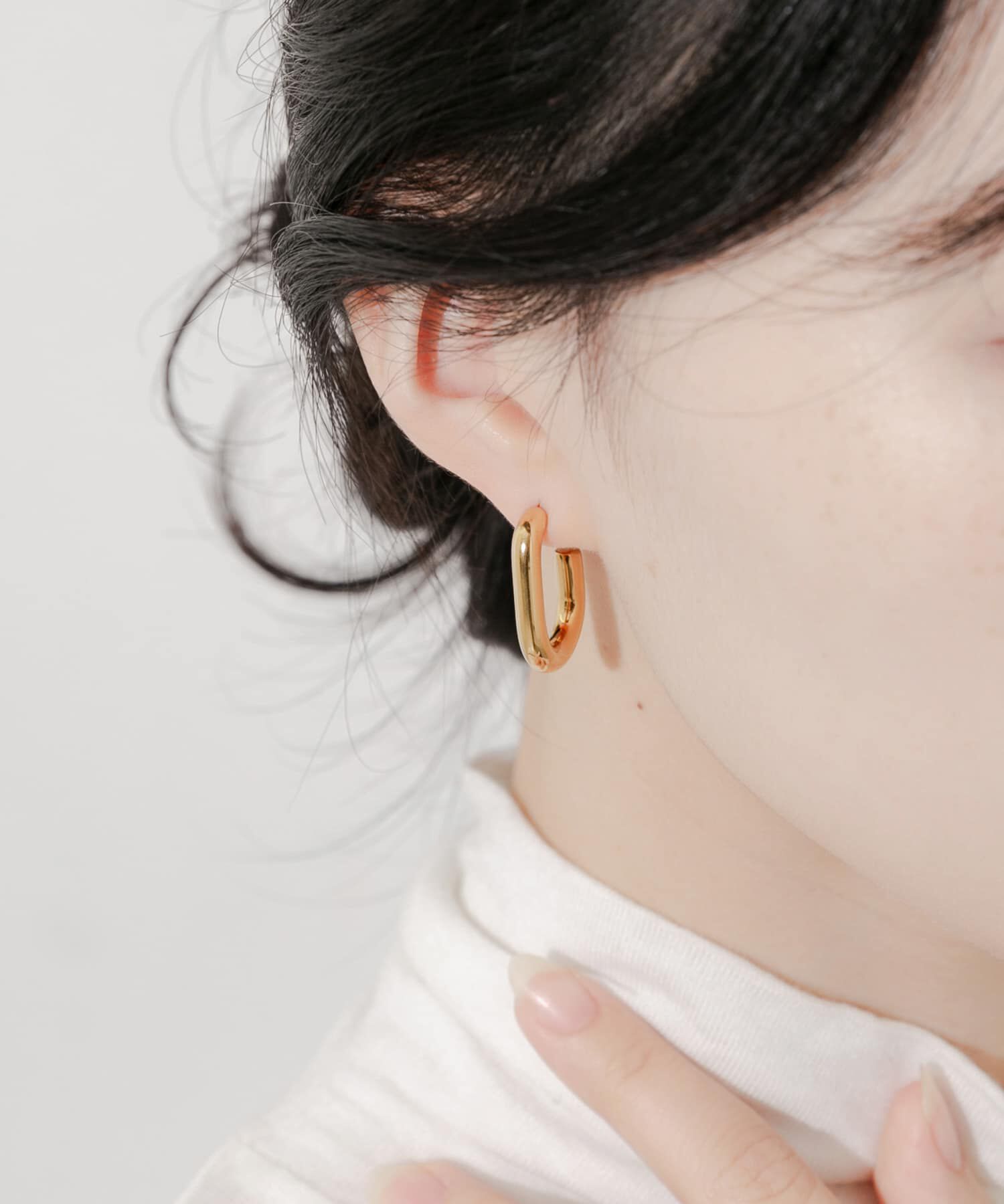 SMELLY「ステンレスカーブラインピアス」|ピアス|