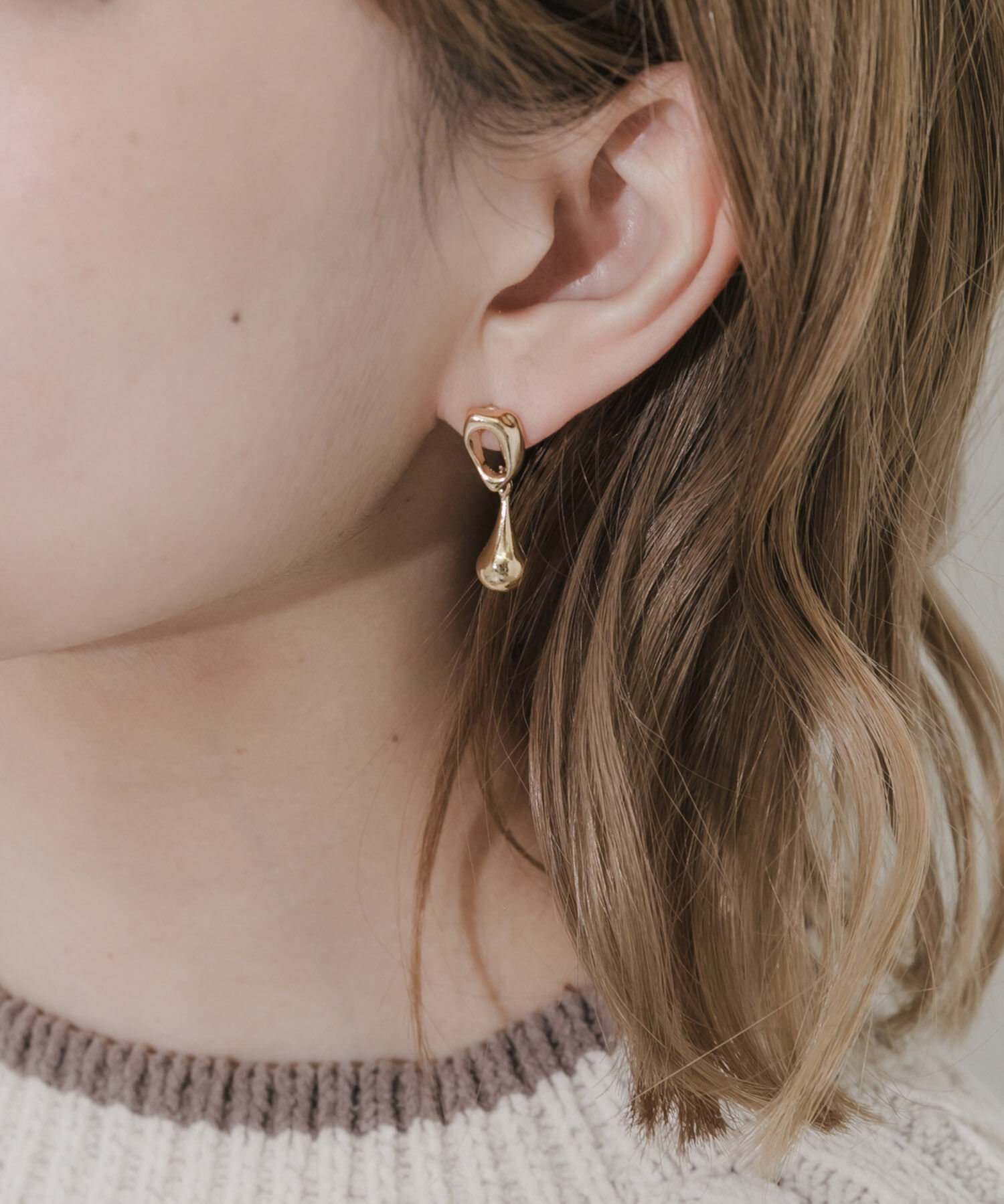 SMELLY「ニュアンスメタルサークルドロップピアス」|ピアス|