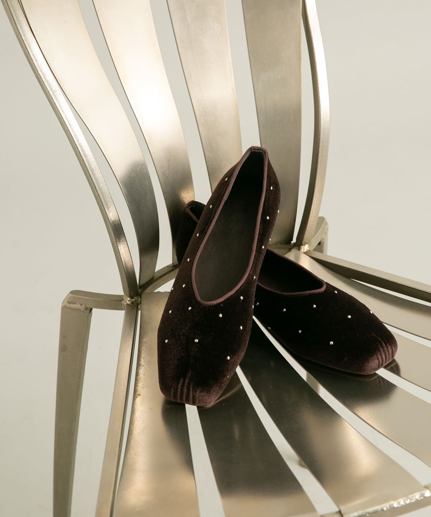  「スタッズベロアパンプス」|パンプス|