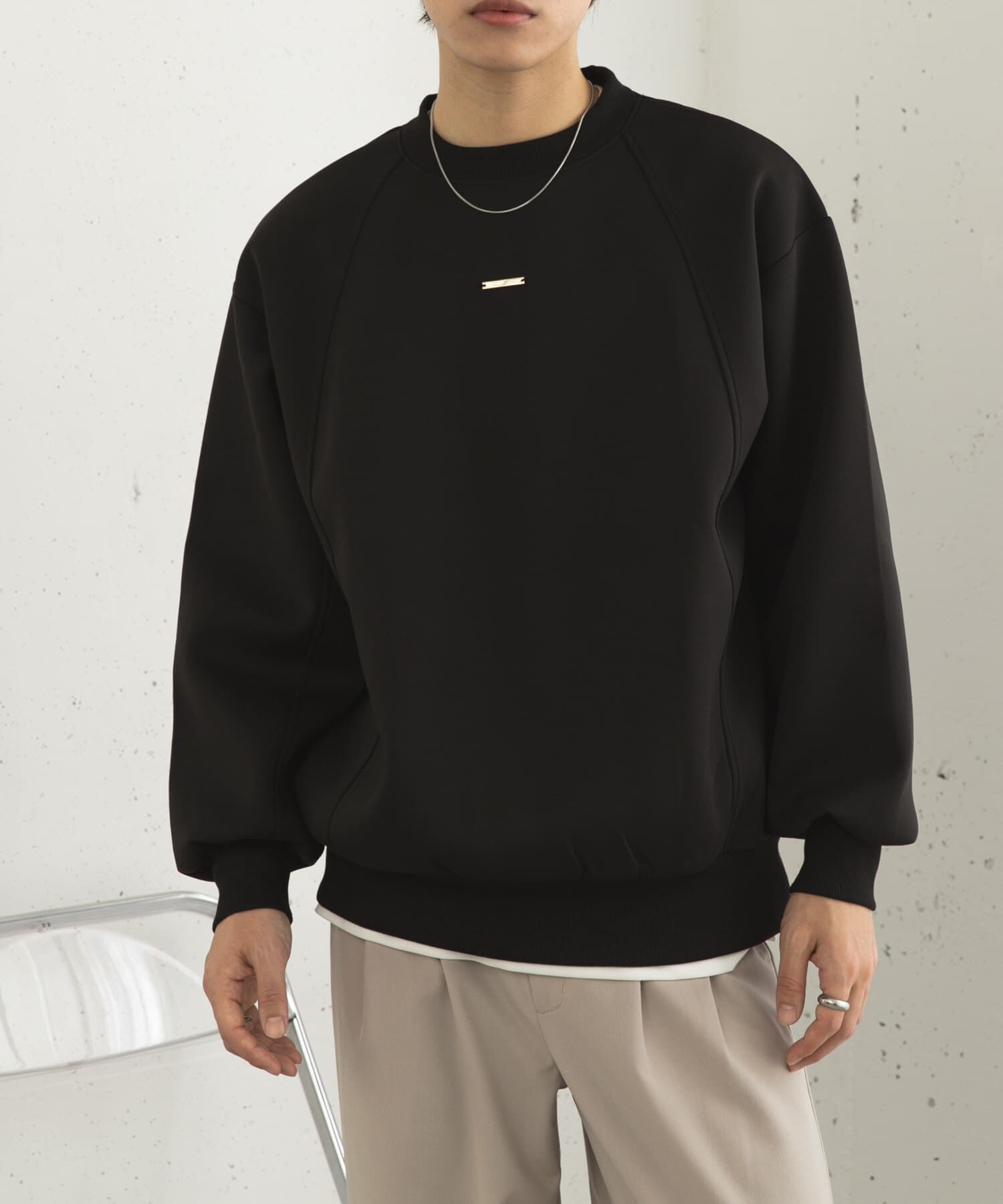 SENSE OF PLACE by URBAN RESEARCH「ポンチプレートキリカエスウェット」|スウェット・ジャージ|ブラック