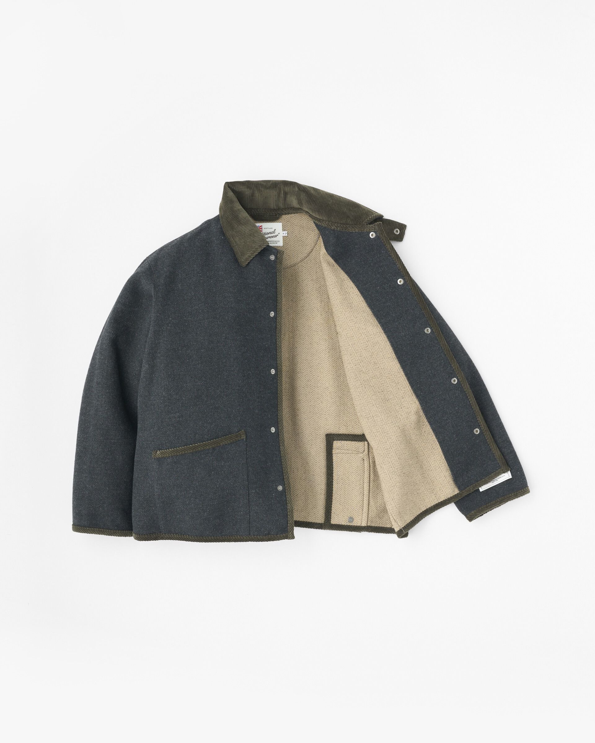 Traditional Weatherwear「WAVERLY STUDS SHORT」|その他|