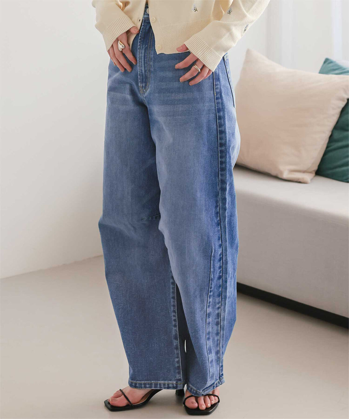 titivate「カーブラインデニムパンツ」|デニム|