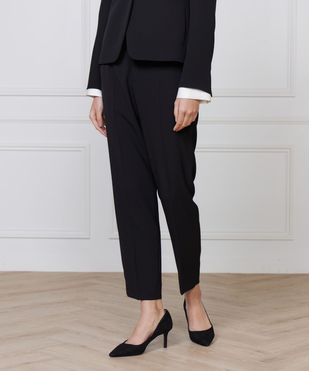 INED「テーパードパンツ」|その他|ブラック