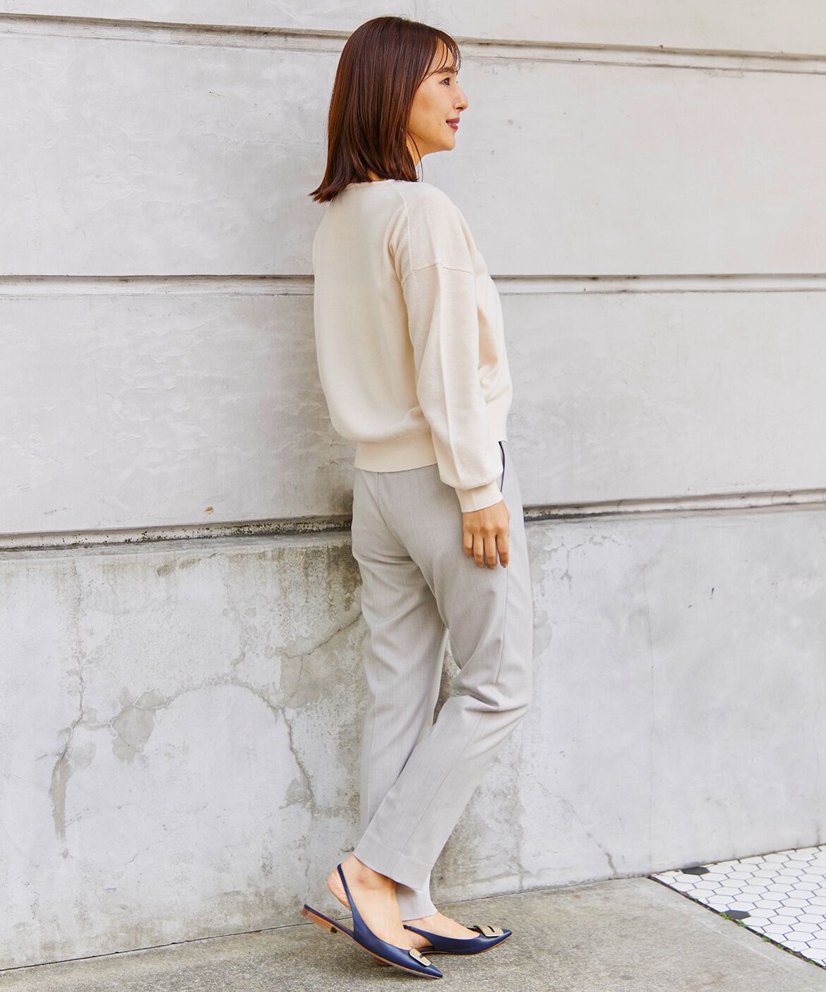 INED「ウール100%Vネックニット」|ニット・セーター|