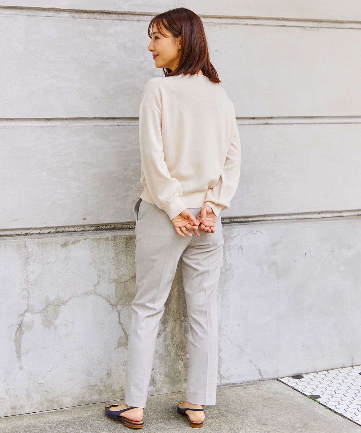 INED「ウール100%Vネックニット」|ニット・セーター|