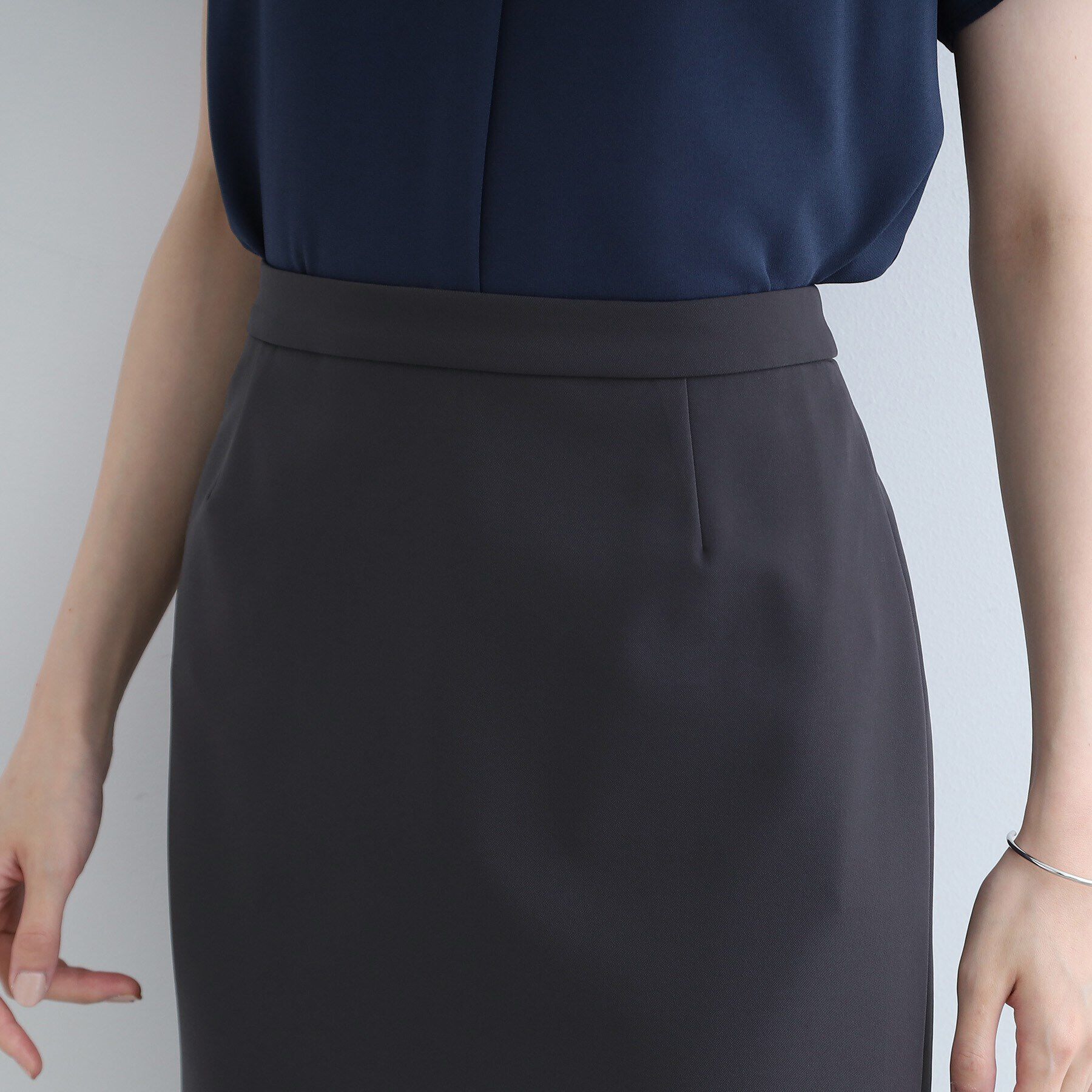 INDIVI「【洗える/UVケア/エコ/日本製】ストレッチ ストレートスカート」|スーツ|