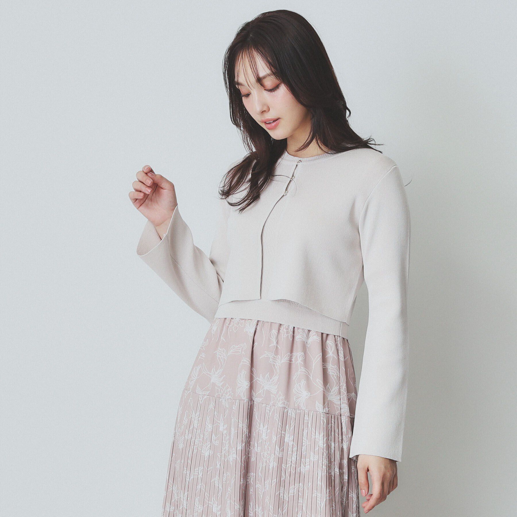 index「《ツインセット》カーディガン&times;ニットドッキングワンピース【洗濯機洗い可】」|スーツ|