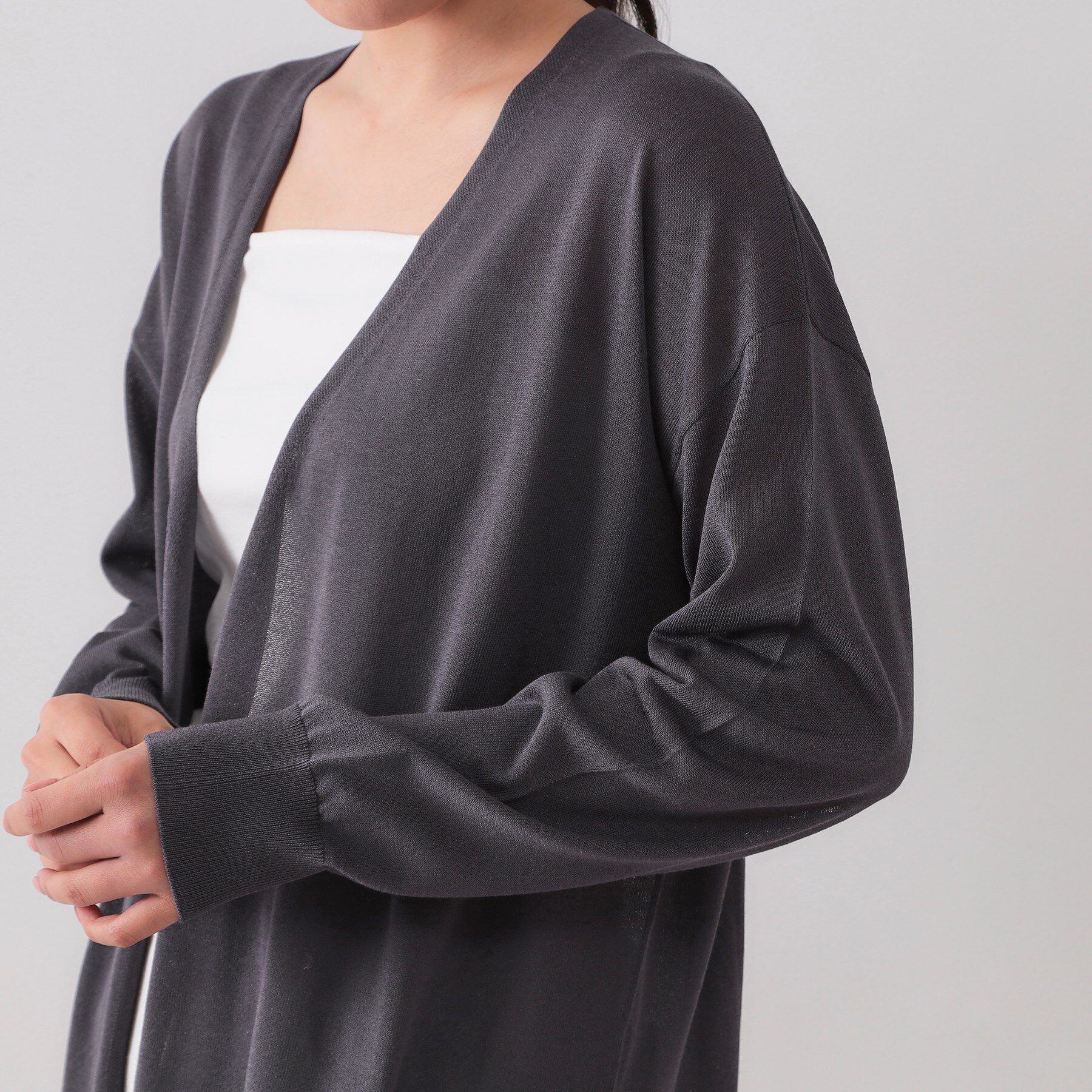 OPAQUE.CLIP「ミドル丈トッパーニットカーディガン【洗濯機洗い可/接触冷感/抗ピル】」|カーディガン|